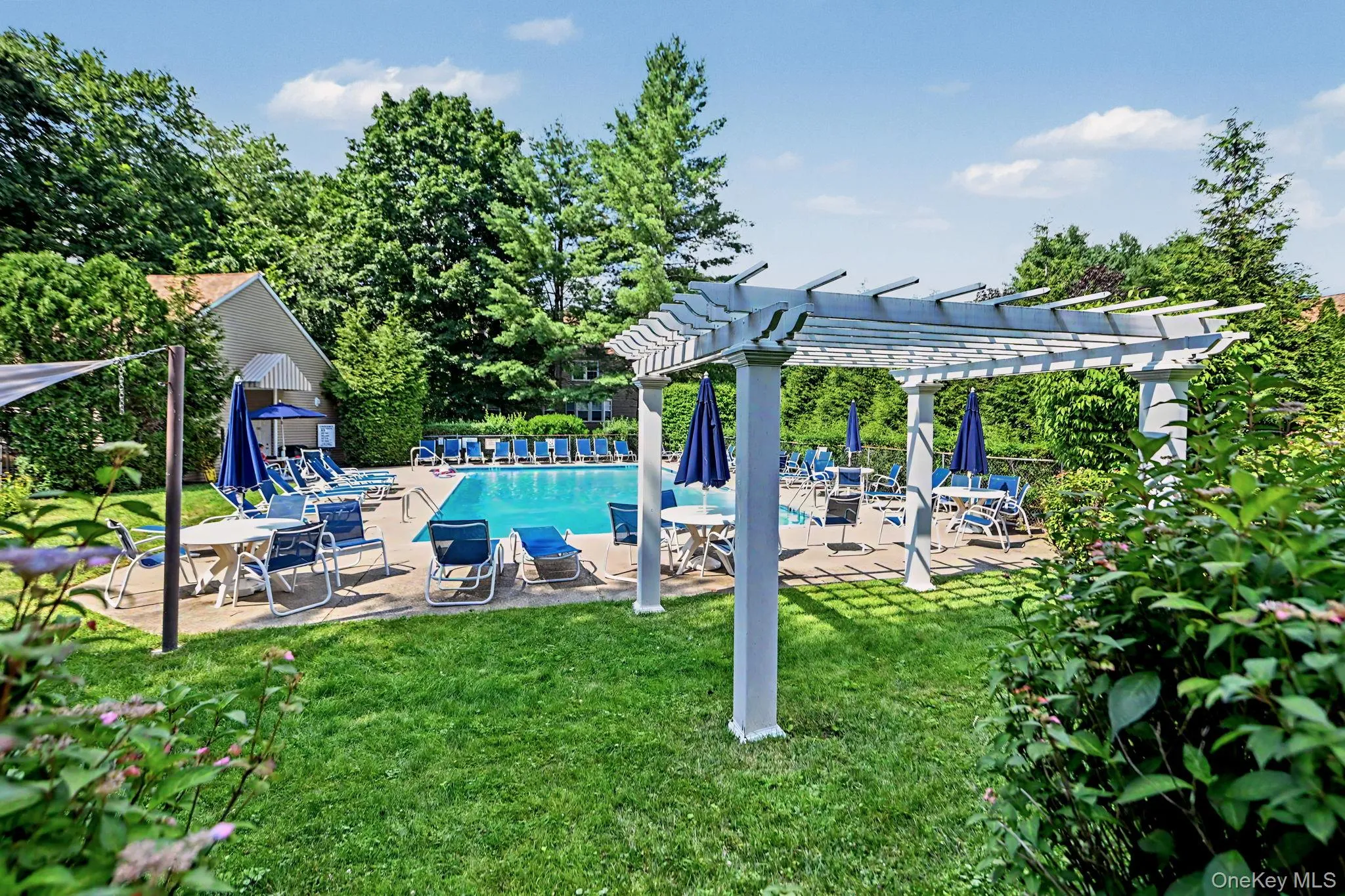 210 Sandpiper Court, Yorktown, NY, 2 Bedrooms Bedrooms, 6 Rooms Rooms,2 BathroomsBathrooms,Residential,For Rent,Sandpiper,0,1030986 210 Sandpiper Court, Yorktown, NY, 2 Bedrooms Bedrooms, 6 Rooms Rooms,2 BathroomsBathrooms,Residential,For Rent,Sandpiper,0,1030986