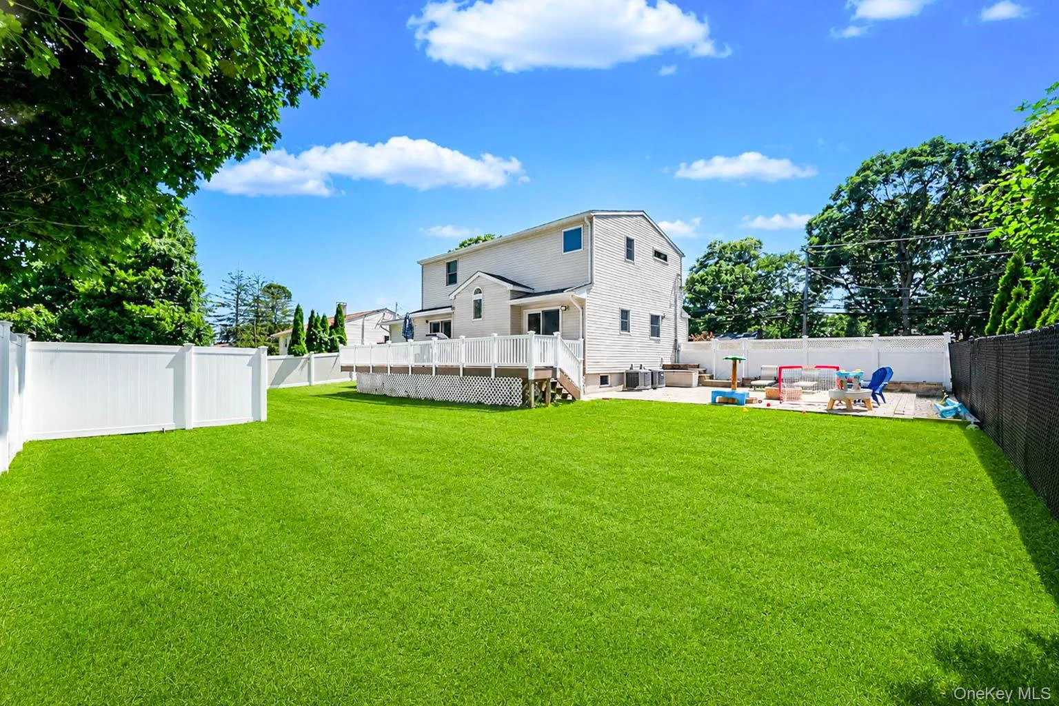 107 Terry Road, Islip, NY, 3 Bedrooms Bedrooms, 8 Rooms Rooms,2 BathroomsBathrooms,Residential,For Rent,Terry,0,1030989 107 Terry Road, Islip, NY, 3 Bedrooms Bedrooms, 8 Rooms Rooms,2 BathroomsBathrooms,Residential,For Rent,Terry,0,1030989