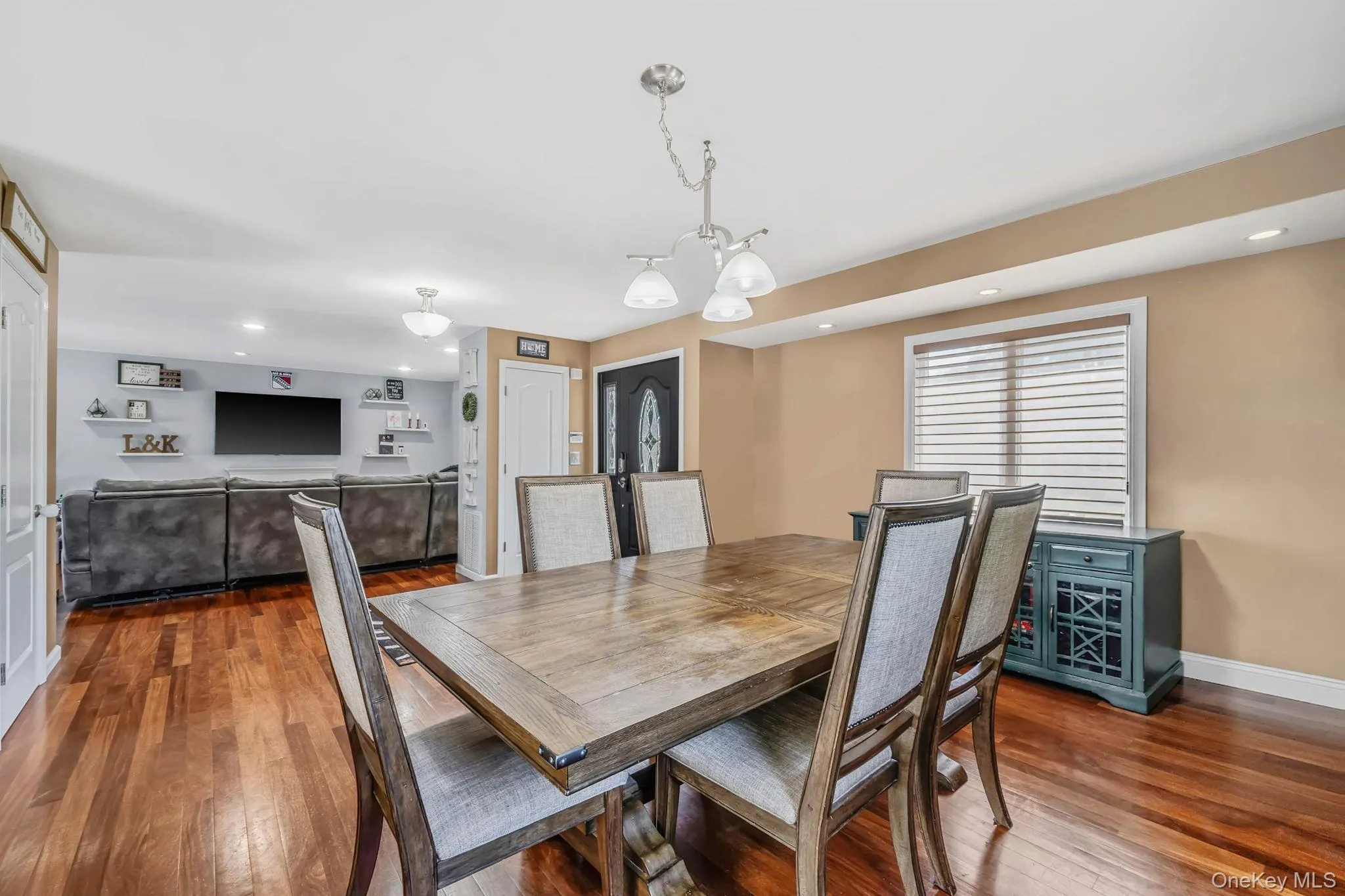 107 Terry Road, Islip, NY, 3 Bedrooms Bedrooms, 8 Rooms Rooms,2 BathroomsBathrooms,Residential,For Rent,Terry,0,1030989 107 Terry Road, Islip, NY, 3 Bedrooms Bedrooms, 8 Rooms Rooms,2 BathroomsBathrooms,Residential,For Rent,Terry,0,1030989