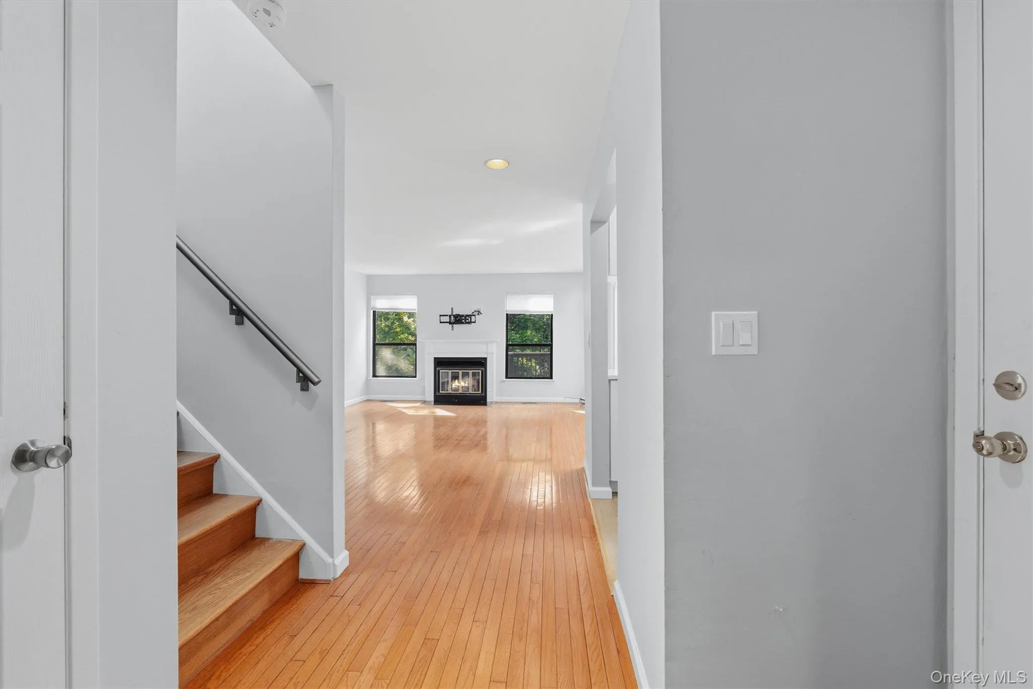 93 Bridle Path Road, Ossining, NY, 1 Bedroom Bedrooms, 4 Rooms Rooms,1 BathroomBathrooms,Residential,For Rent,Bridle Path,0,1030990 93 Bridle Path Road, Ossining, NY, 1 Bedroom Bedrooms, 4 Rooms Rooms,1 BathroomBathrooms,Residential,For Rent,Bridle Path,0,1030990