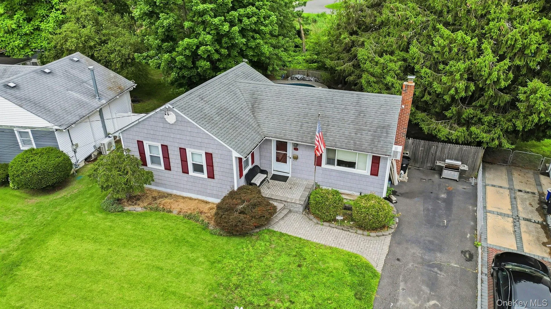 43 Tappan Avenue, Babylon, NY, 3 Bedrooms Bedrooms, 5 Rooms Rooms,1 BathroomBathrooms,Residential,For Rent,Tappan,0,1030993 43 Tappan Avenue, Babylon, NY, 3 Bedrooms Bedrooms, 5 Rooms Rooms,1 BathroomBathrooms,Residential,For Rent,Tappan,0,1030993