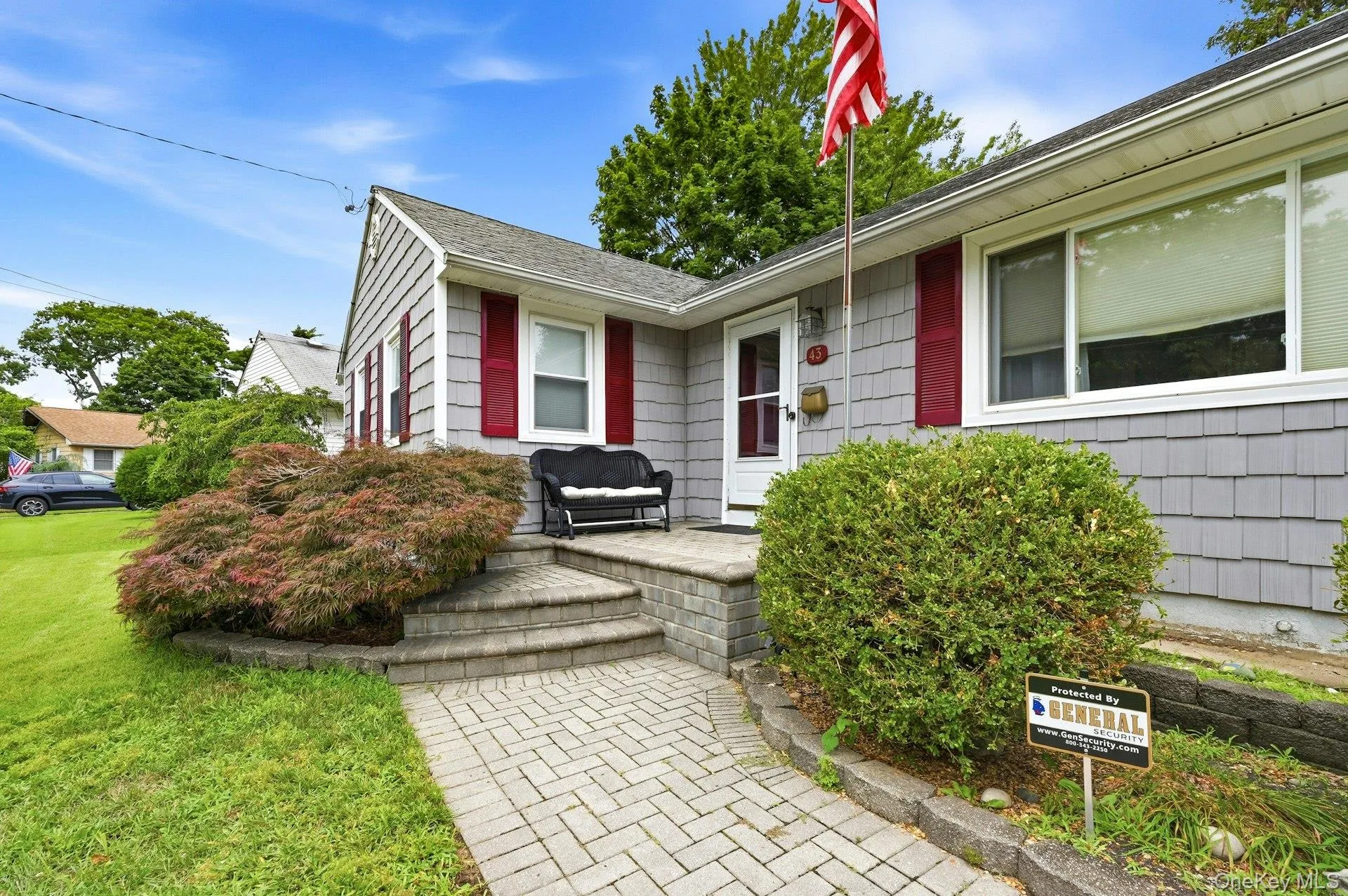 43 Tappan Avenue, Babylon, NY, 3 Bedrooms Bedrooms, 5 Rooms Rooms,1 BathroomBathrooms,Residential,For Rent,Tappan,0,1030993 43 Tappan Avenue, Babylon, NY, 3 Bedrooms Bedrooms, 5 Rooms Rooms,1 BathroomBathrooms,Residential,For Rent,Tappan,0,1030993