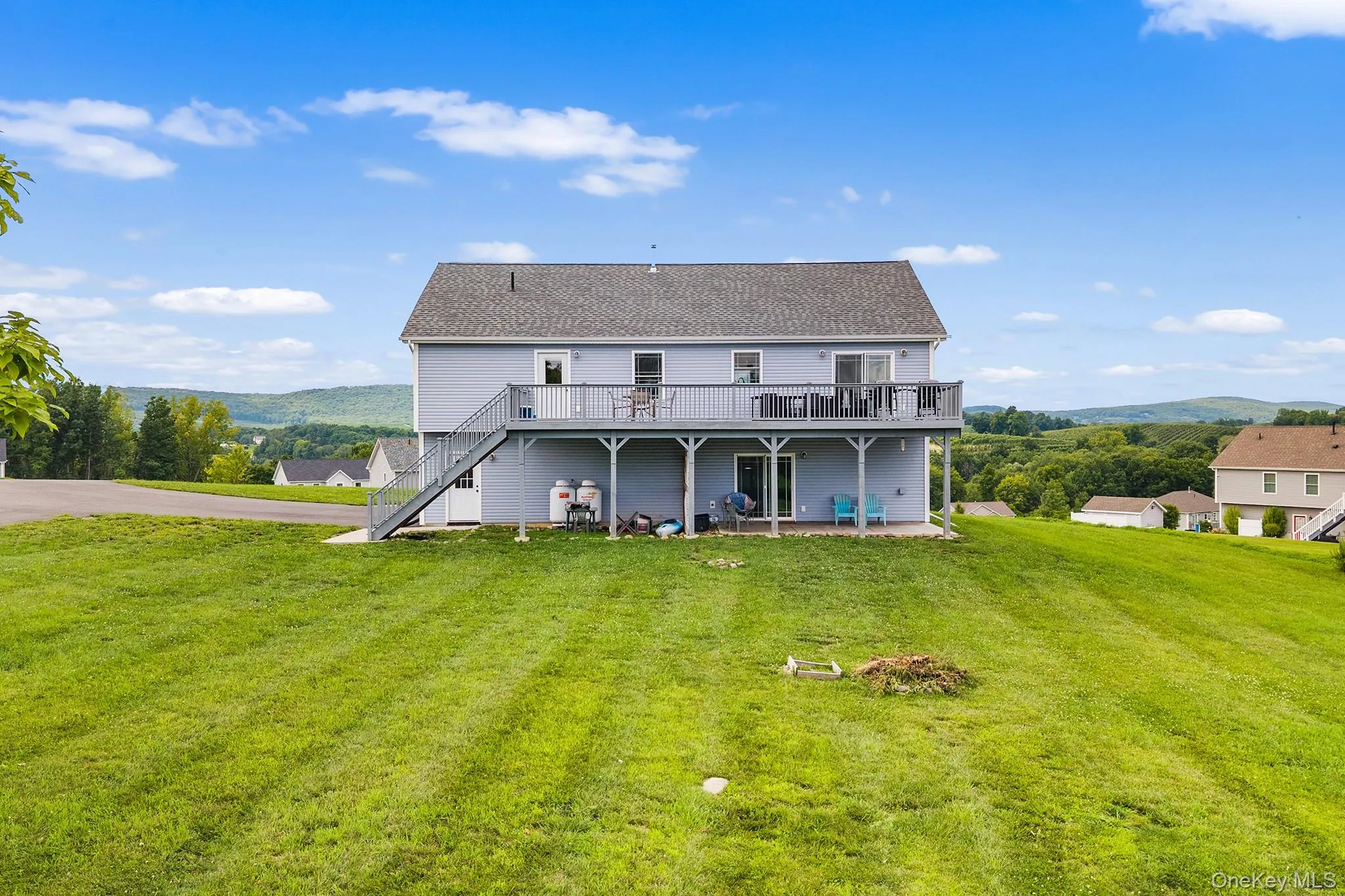 21 Meadow View Drive, Marlboro, NY, 4 Bedrooms Bedrooms, 8 Rooms Rooms,3 BathroomsBathrooms,Residential,For Rent,Meadow View,0,1030995 21 Meadow View Drive, Marlboro, NY, 4 Bedrooms Bedrooms, 8 Rooms Rooms,3 BathroomsBathrooms,Residential,For Rent,Meadow View,0,1030995