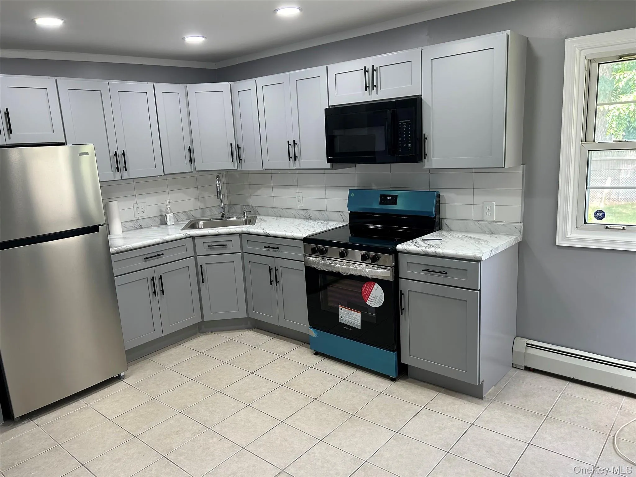 42 Benburb Street, Babylon, NY, 4 Bedrooms Bedrooms, 6 Rooms Rooms,2 BathroomsBathrooms,Residential Lease,For Rent,Benburb,0,1030999 42 Benburb Street, Babylon, NY, 4 Bedrooms Bedrooms, 6 Rooms Rooms,2 BathroomsBathrooms,Residential Lease,For Rent,Benburb,0,1030999