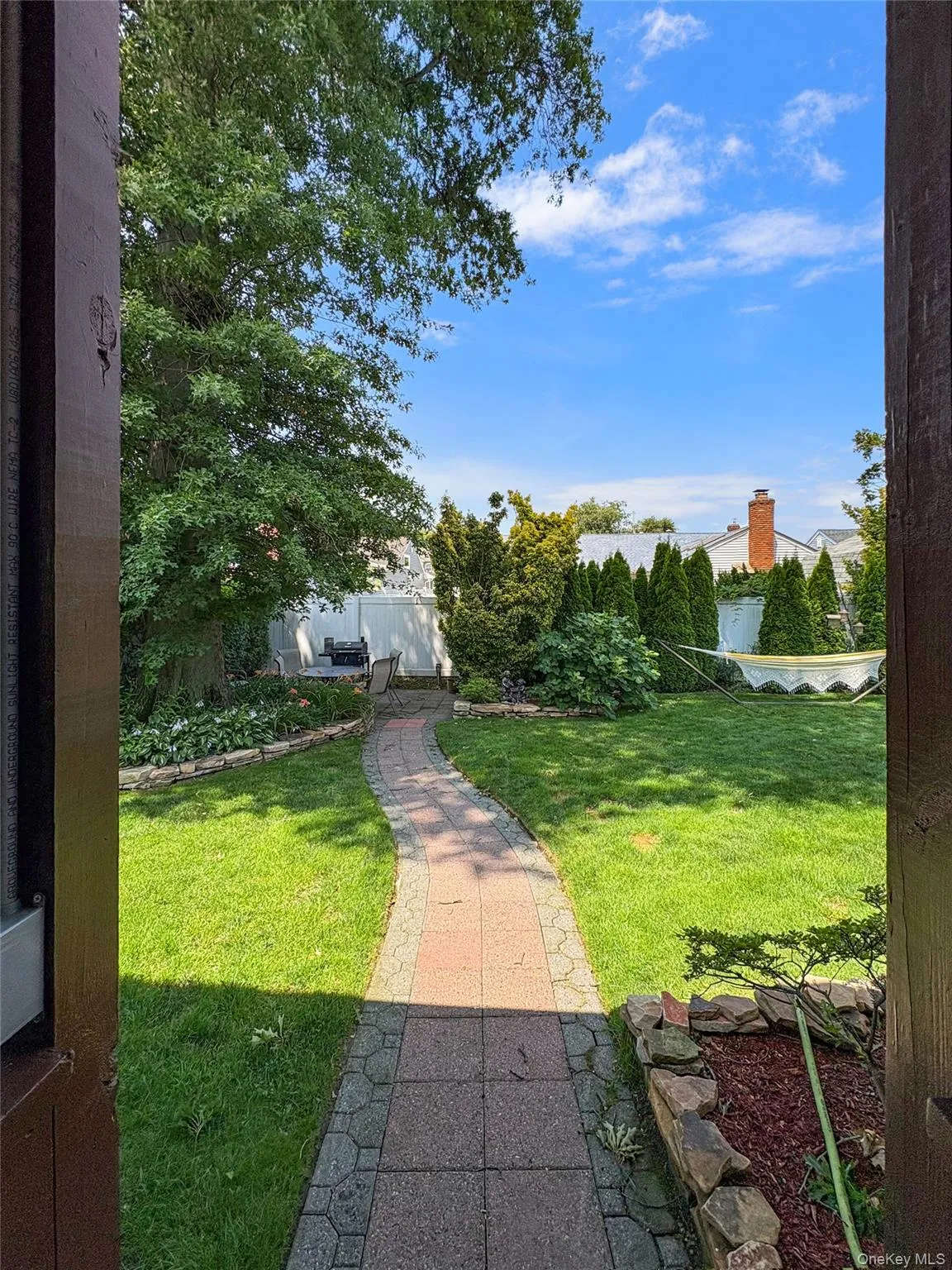 94 Massapequa Avenue, Oyster Bay, NY, 4 Bedrooms Bedrooms, 11 Rooms Rooms,3 BathroomsBathrooms,Residential,For Rent,Massapequa,0,1031001 94 Massapequa Avenue, Oyster Bay, NY, 4 Bedrooms Bedrooms, 11 Rooms Rooms,3 BathroomsBathrooms,Residential,For Rent,Massapequa,0,1031001