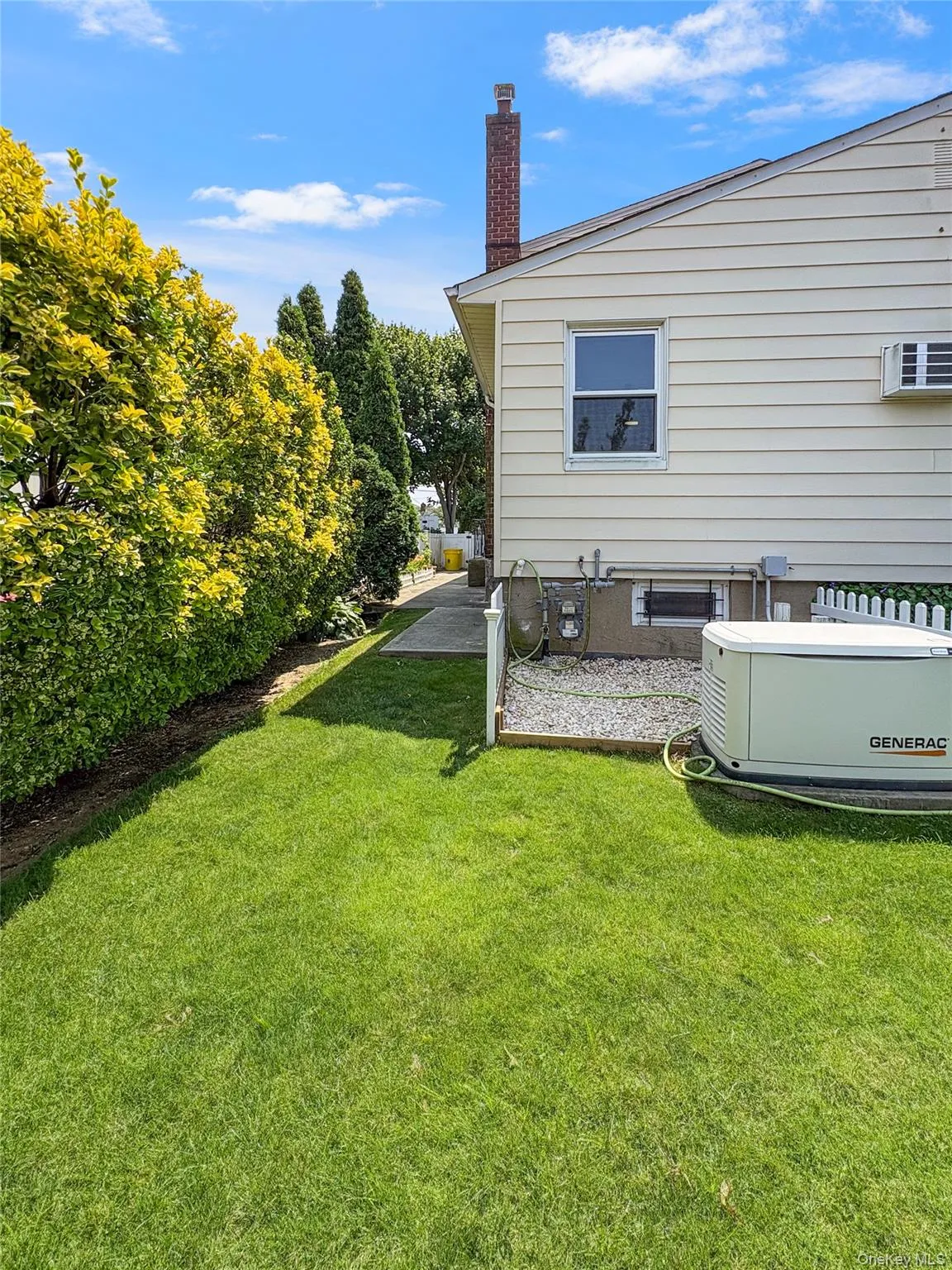 94 Massapequa Avenue, Oyster Bay, NY, 4 Bedrooms Bedrooms, 11 Rooms Rooms,3 BathroomsBathrooms,Residential,For Rent,Massapequa,0,1031001 94 Massapequa Avenue, Oyster Bay, NY, 4 Bedrooms Bedrooms, 11 Rooms Rooms,3 BathroomsBathrooms,Residential,For Rent,Massapequa,0,1031001