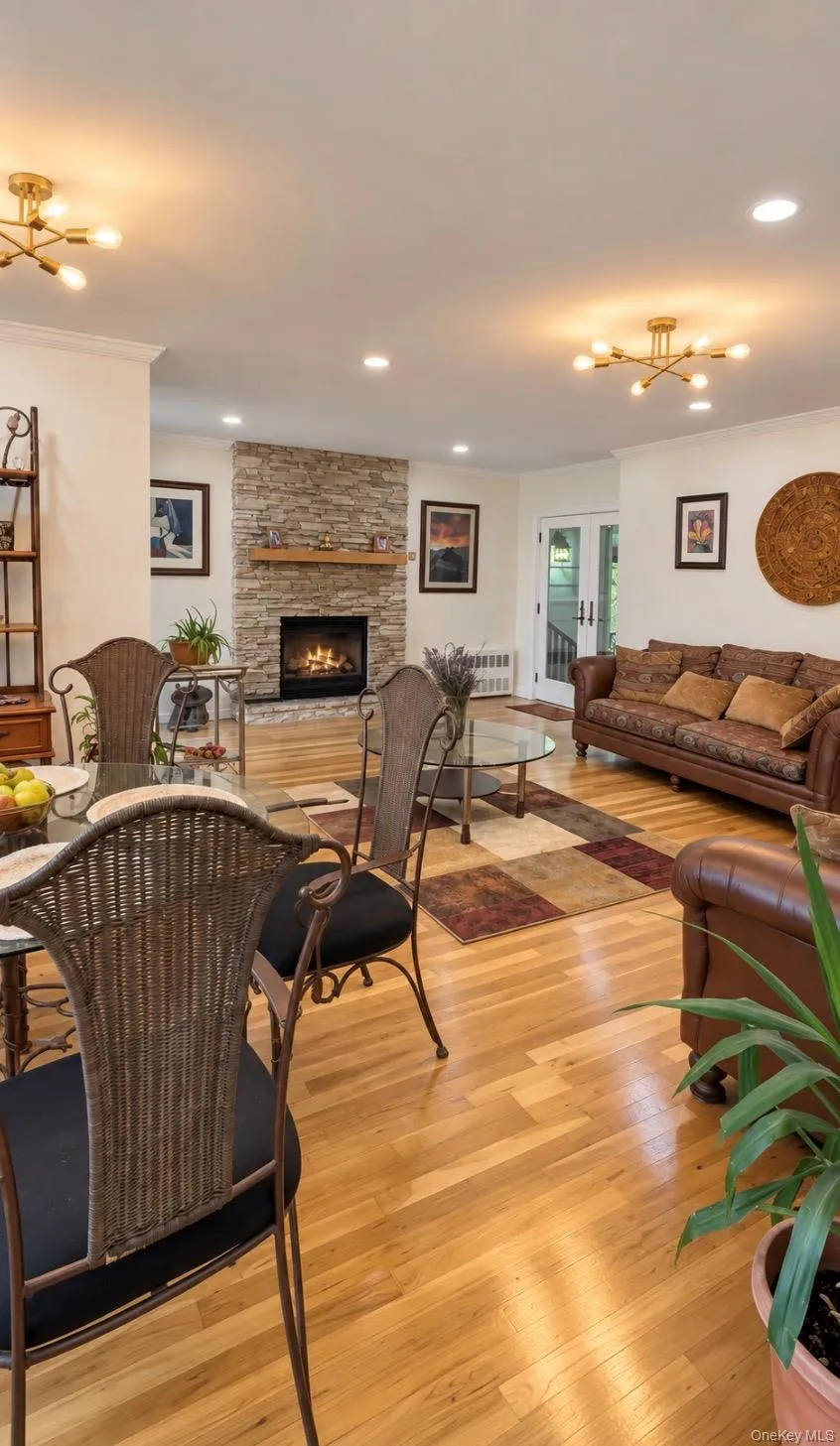 94 Massapequa Avenue, Oyster Bay, NY, 4 Bedrooms Bedrooms, 11 Rooms Rooms,3 BathroomsBathrooms,Residential,For Rent,Massapequa,0,1031001 94 Massapequa Avenue, Oyster Bay, NY, 4 Bedrooms Bedrooms, 11 Rooms Rooms,3 BathroomsBathrooms,Residential,For Rent,Massapequa,0,1031001