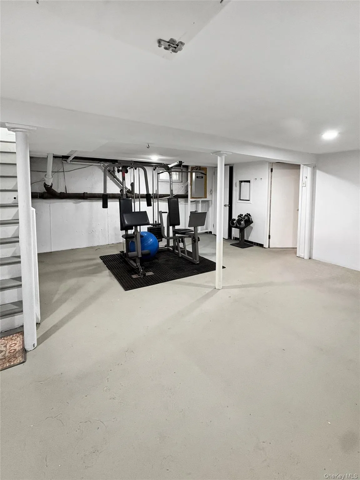 94 Massapequa Avenue, Oyster Bay, NY, 4 Bedrooms Bedrooms, 11 Rooms Rooms,3 BathroomsBathrooms,Residential,For Rent,Massapequa,0,1031001 94 Massapequa Avenue, Oyster Bay, NY, 4 Bedrooms Bedrooms, 11 Rooms Rooms,3 BathroomsBathrooms,Residential,For Rent,Massapequa,0,1031001