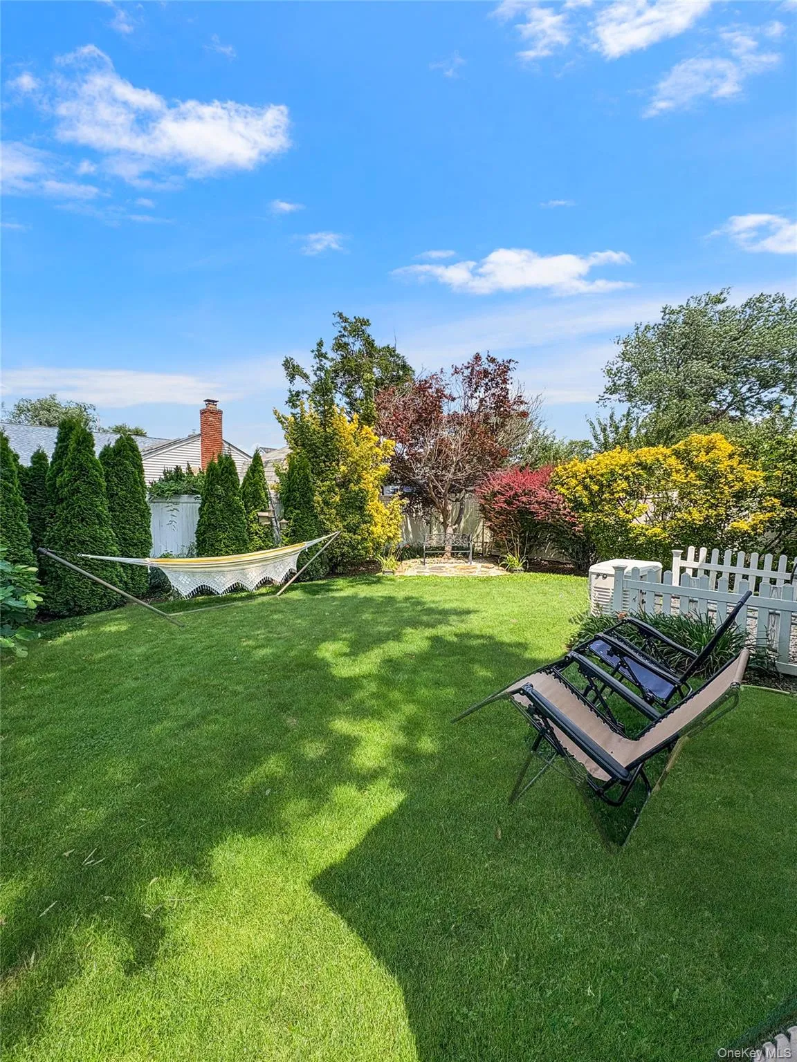 94 Massapequa Avenue, Oyster Bay, NY, 4 Bedrooms Bedrooms, 11 Rooms Rooms,3 BathroomsBathrooms,Residential,For Rent,Massapequa,0,1031001 94 Massapequa Avenue, Oyster Bay, NY, 4 Bedrooms Bedrooms, 11 Rooms Rooms,3 BathroomsBathrooms,Residential,For Rent,Massapequa,0,1031001