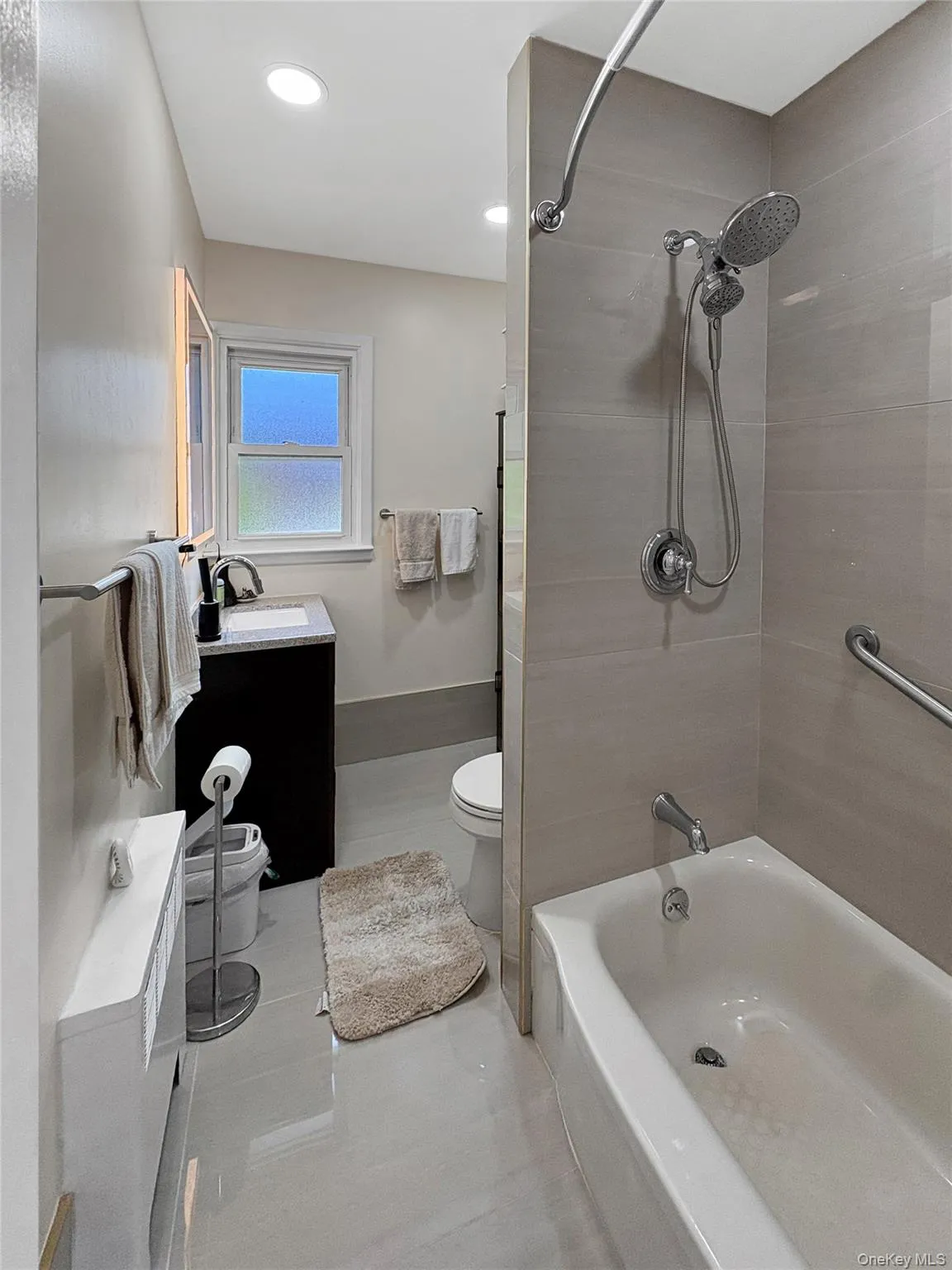 94 Massapequa Avenue, Oyster Bay, NY, 4 Bedrooms Bedrooms, 11 Rooms Rooms,3 BathroomsBathrooms,Residential,For Rent,Massapequa,0,1031001 94 Massapequa Avenue, Oyster Bay, NY, 4 Bedrooms Bedrooms, 11 Rooms Rooms,3 BathroomsBathrooms,Residential,For Rent,Massapequa,0,1031001
