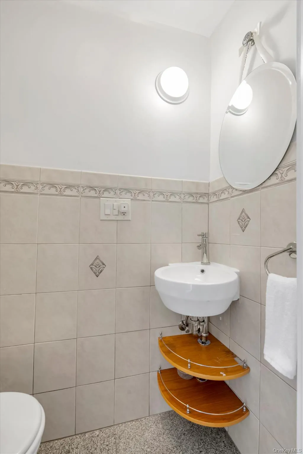 3139 56th Street, New York, NY, 3 Bedrooms Bedrooms, 5 Rooms Rooms,1 BathroomBathrooms,Residential Lease,For Rent,56th,0,1031004 3139 56th Street, New York, NY, 3 Bedrooms Bedrooms, 5 Rooms Rooms,1 BathroomBathrooms,Residential Lease,For Rent,56th,0,1031004