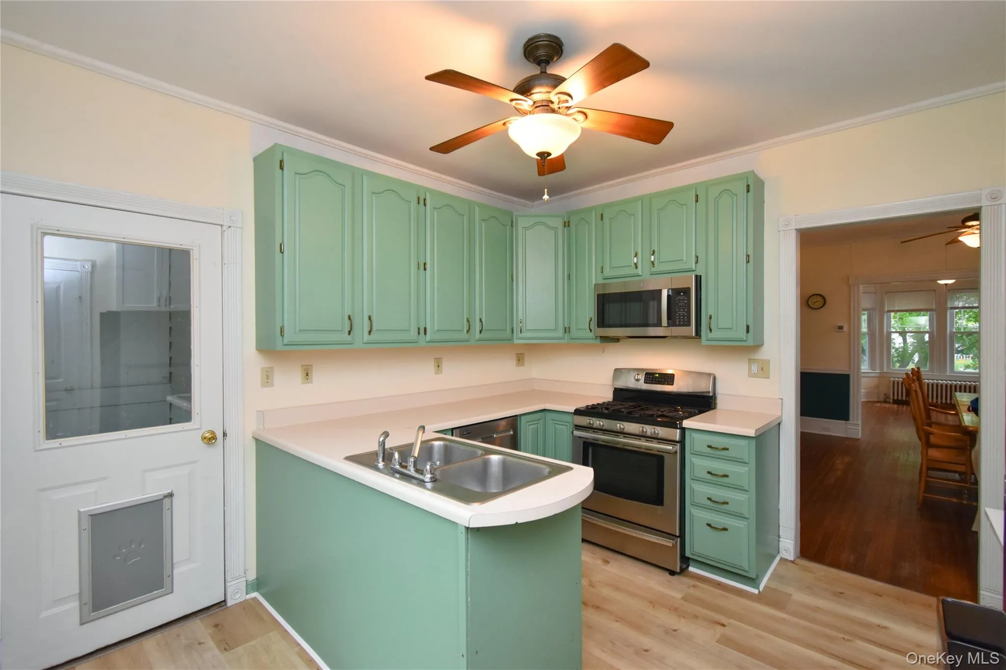79 Rombout Avenue, Beacon, NY, 4 Bedroom Bedrooms, 10 Room Rooms,2 BathroomBathrooms,Residential Lease,For Rent,Rombout,0,1031005 79 Rombout Avenue, Beacon, NY, 4 Bedroom Bedrooms, 10 Room Rooms,2 BathroomBathrooms,Residential Lease,For Rent,Rombout,0,1031005