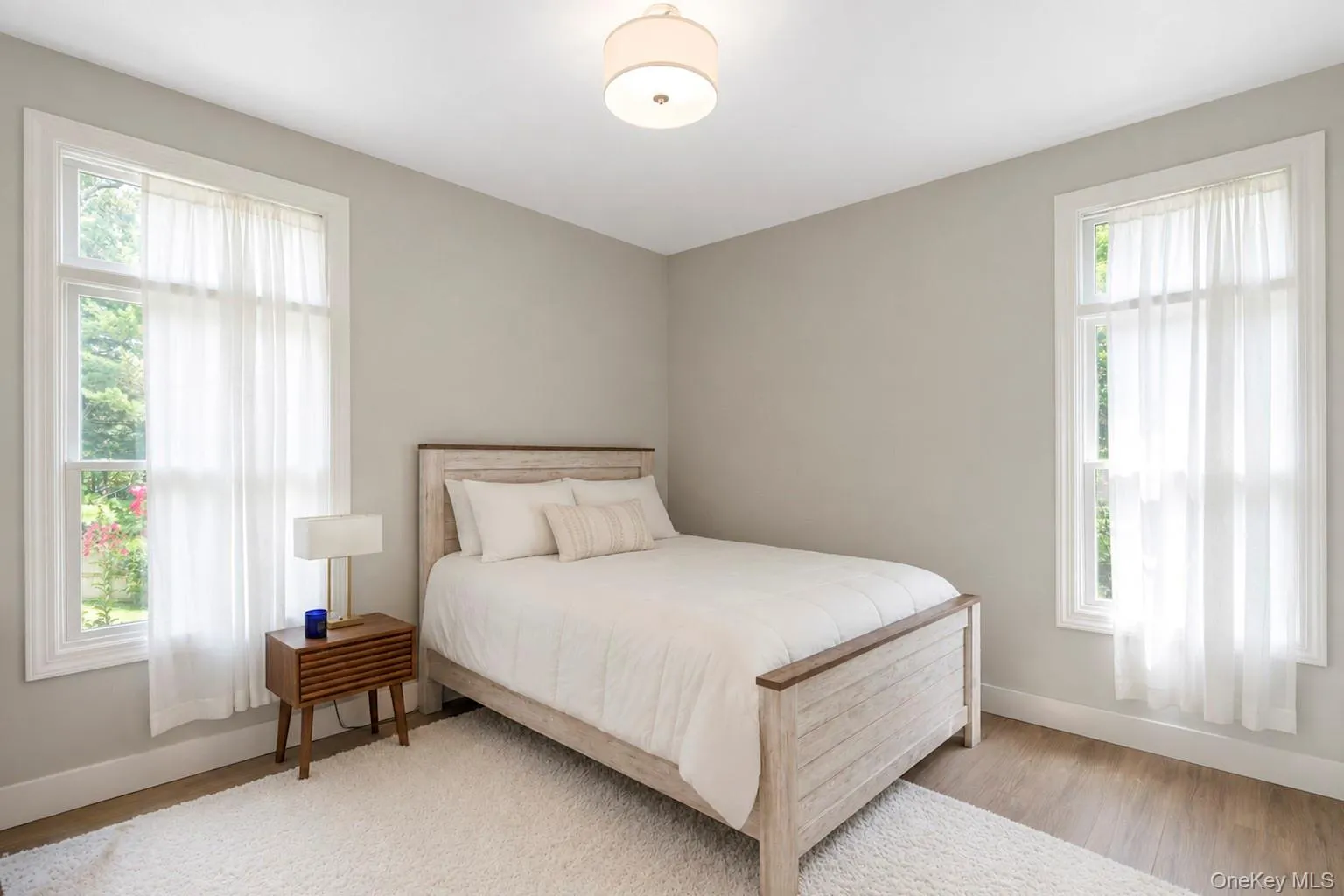 79 Oakside Road, Smithtown, NY, 4 Bedrooms Bedrooms, 8 Rooms Rooms,3 BathroomsBathrooms,Residential,For Rent,Oakside,0,1031008 79 Oakside Road, Smithtown, NY, 4 Bedrooms Bedrooms, 8 Rooms Rooms,3 BathroomsBathrooms,Residential,For Rent,Oakside,0,1031008