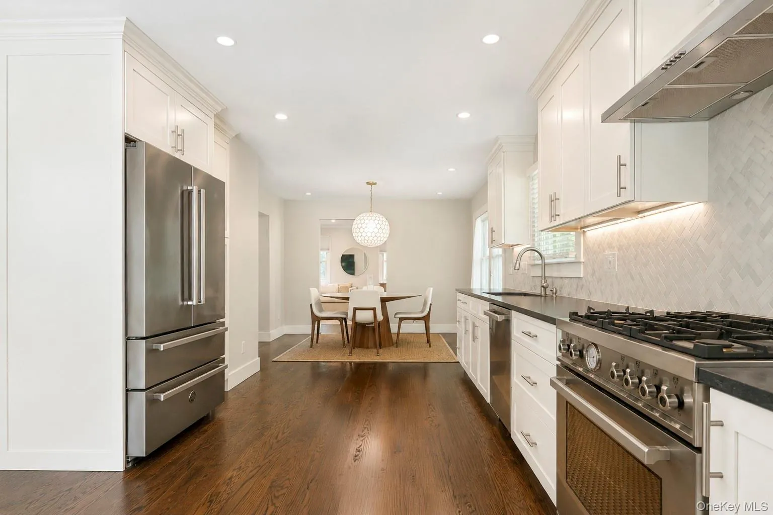 79 Oakside Road, Smithtown, NY, 4 Bedrooms Bedrooms, 8 Rooms Rooms,3 BathroomsBathrooms,Residential,For Rent,Oakside,0,1031008 79 Oakside Road, Smithtown, NY, 4 Bedrooms Bedrooms, 8 Rooms Rooms,3 BathroomsBathrooms,Residential,For Rent,Oakside,0,1031008