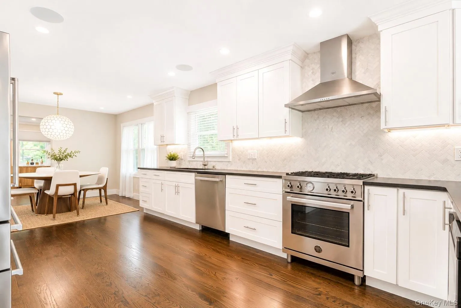 79 Oakside Road, Smithtown, NY, 4 Bedrooms Bedrooms, 8 Rooms Rooms,3 BathroomsBathrooms,Residential,For Rent,Oakside,0,1031008 79 Oakside Road, Smithtown, NY, 4 Bedrooms Bedrooms, 8 Rooms Rooms,3 BathroomsBathrooms,Residential,For Rent,Oakside,0,1031008