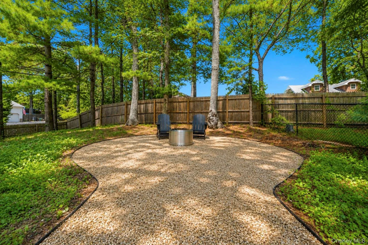79 Oakside Road, Smithtown, NY, 4 Bedrooms Bedrooms, 8 Rooms Rooms,3 BathroomsBathrooms,Residential,For Rent,Oakside,0,1031008 79 Oakside Road, Smithtown, NY, 4 Bedrooms Bedrooms, 8 Rooms Rooms,3 BathroomsBathrooms,Residential,For Rent,Oakside,0,1031008