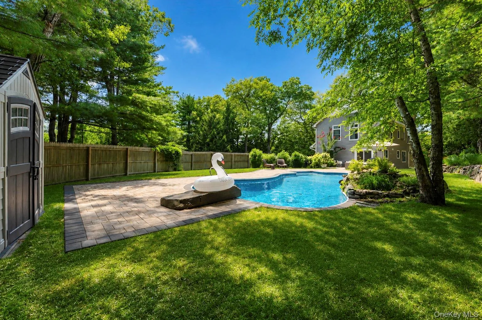 79 Oakside Road, Smithtown, NY, 4 Bedrooms Bedrooms, 8 Rooms Rooms,3 BathroomsBathrooms,Residential,For Rent,Oakside,0,1031008 79 Oakside Road, Smithtown, NY, 4 Bedrooms Bedrooms, 8 Rooms Rooms,3 BathroomsBathrooms,Residential,For Rent,Oakside,0,1031008