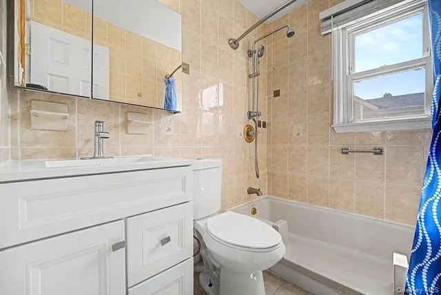 2503 3rd Avenue, Hempstead, NY, 3 Bedrooms Bedrooms, 6 Rooms Rooms,3 BathroomsBathrooms,Residential,For Rent,3rd,0,1031011 2503 3rd Avenue, Hempstead, NY, 3 Bedrooms Bedrooms, 6 Rooms Rooms,3 BathroomsBathrooms,Residential,For Rent,3rd,0,1031011