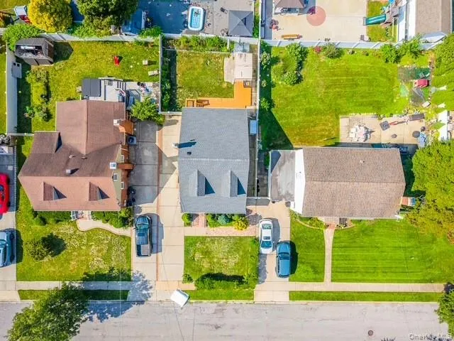 2503 3rd Avenue, Hempstead, NY, 3 Bedrooms Bedrooms, 6 Rooms Rooms,3 BathroomsBathrooms,Residential,For Rent,3rd,0,1031011 2503 3rd Avenue, Hempstead, NY, 3 Bedrooms Bedrooms, 6 Rooms Rooms,3 BathroomsBathrooms,Residential,For Rent,3rd,0,1031011