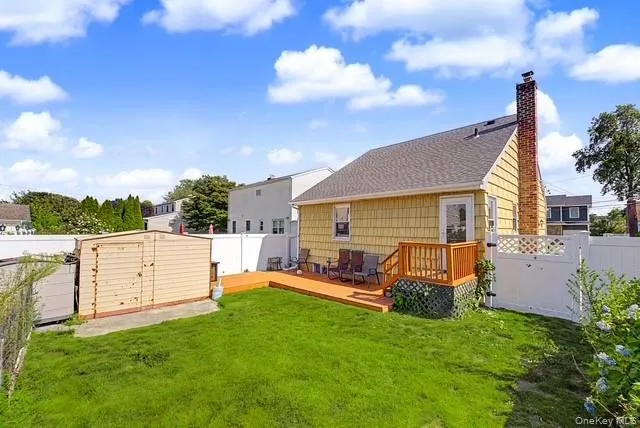 2503 3rd Avenue, Hempstead, NY, 3 Bedrooms Bedrooms, 6 Rooms Rooms,3 BathroomsBathrooms,Residential,For Rent,3rd,0,1031011 2503 3rd Avenue, Hempstead, NY, 3 Bedrooms Bedrooms, 6 Rooms Rooms,3 BathroomsBathrooms,Residential,For Rent,3rd,0,1031011