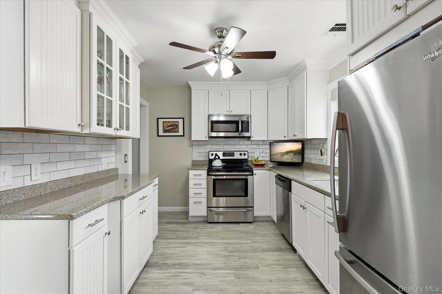 277 Howell Avenue, Riverhead, NY, 2 Bedrooms Bedrooms, 5 Rooms Rooms,1 BathroomBathrooms,Residential,For Rent,Howell,0,1031020 277 Howell Avenue, Riverhead, NY, 2 Bedrooms Bedrooms, 5 Rooms Rooms,1 BathroomBathrooms,Residential,For Rent,Howell,0,1031020