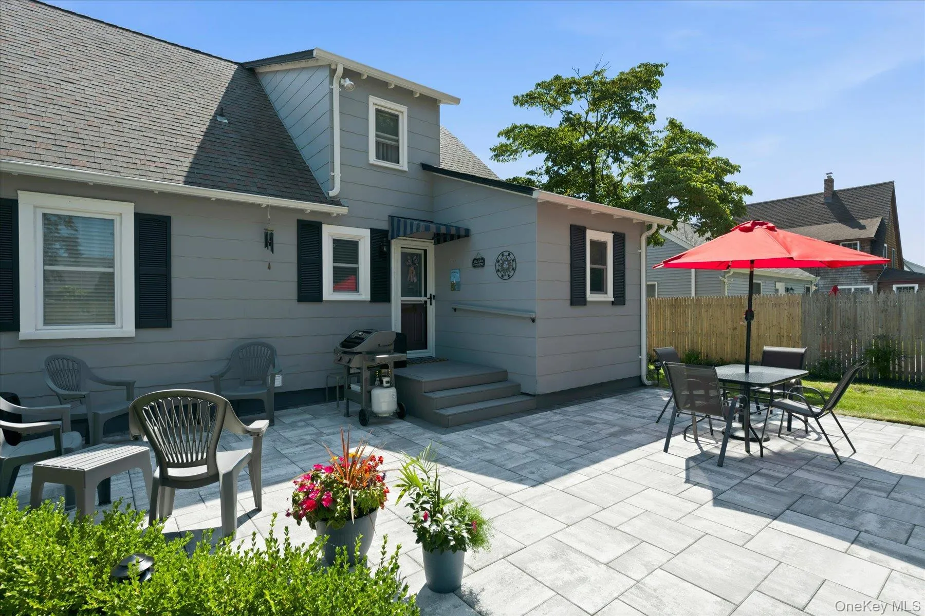 277 Howell Avenue, Riverhead, NY, 2 Bedrooms Bedrooms, 5 Rooms Rooms,1 BathroomBathrooms,Residential,For Rent,Howell,0,1031020 277 Howell Avenue, Riverhead, NY, 2 Bedrooms Bedrooms, 5 Rooms Rooms,1 BathroomBathrooms,Residential,For Rent,Howell,0,1031020
