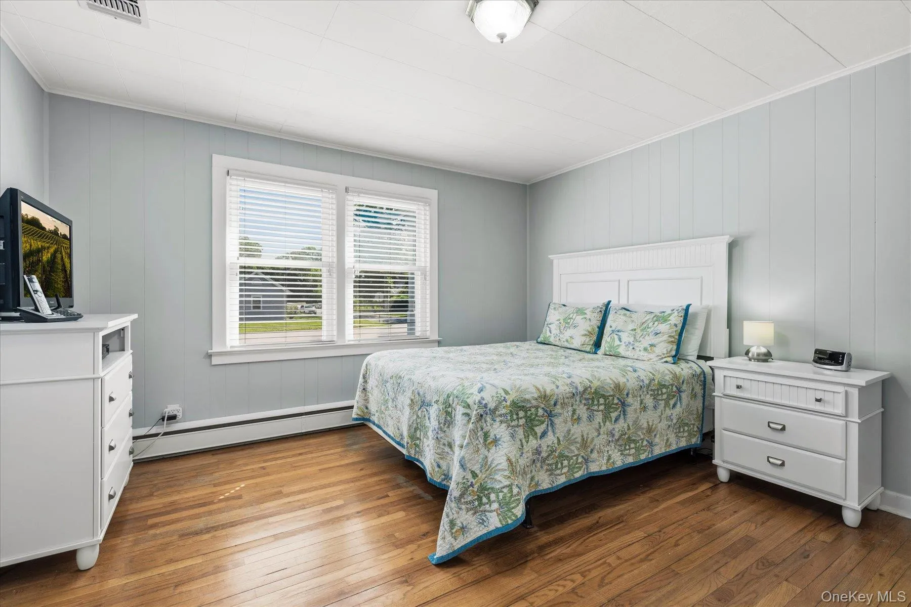 277 Howell Avenue, Riverhead, NY, 2 Bedrooms Bedrooms, 5 Rooms Rooms,1 BathroomBathrooms,Residential,For Rent,Howell,0,1031020 277 Howell Avenue, Riverhead, NY, 2 Bedrooms Bedrooms, 5 Rooms Rooms,1 BathroomBathrooms,Residential,For Rent,Howell,0,1031020