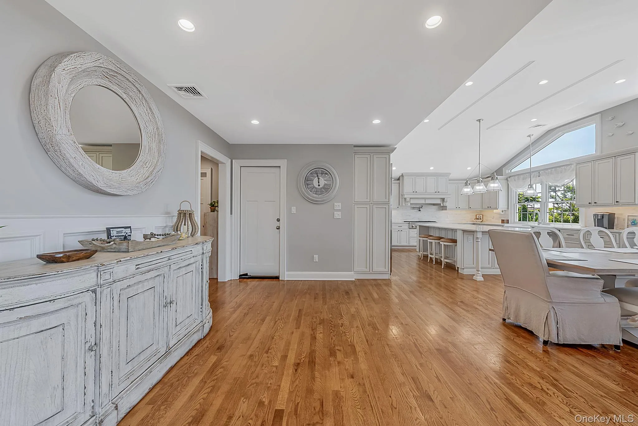 10 Raeburn Court, Babylon, NY, 4 Bedrooms Bedrooms, 9 Rooms Rooms,4 BathroomsBathrooms,Residential,For Rent,Raeburn,0,1031023 10 Raeburn Court, Babylon, NY, 4 Bedrooms Bedrooms, 9 Rooms Rooms,4 BathroomsBathrooms,Residential,For Rent,Raeburn,0,1031023