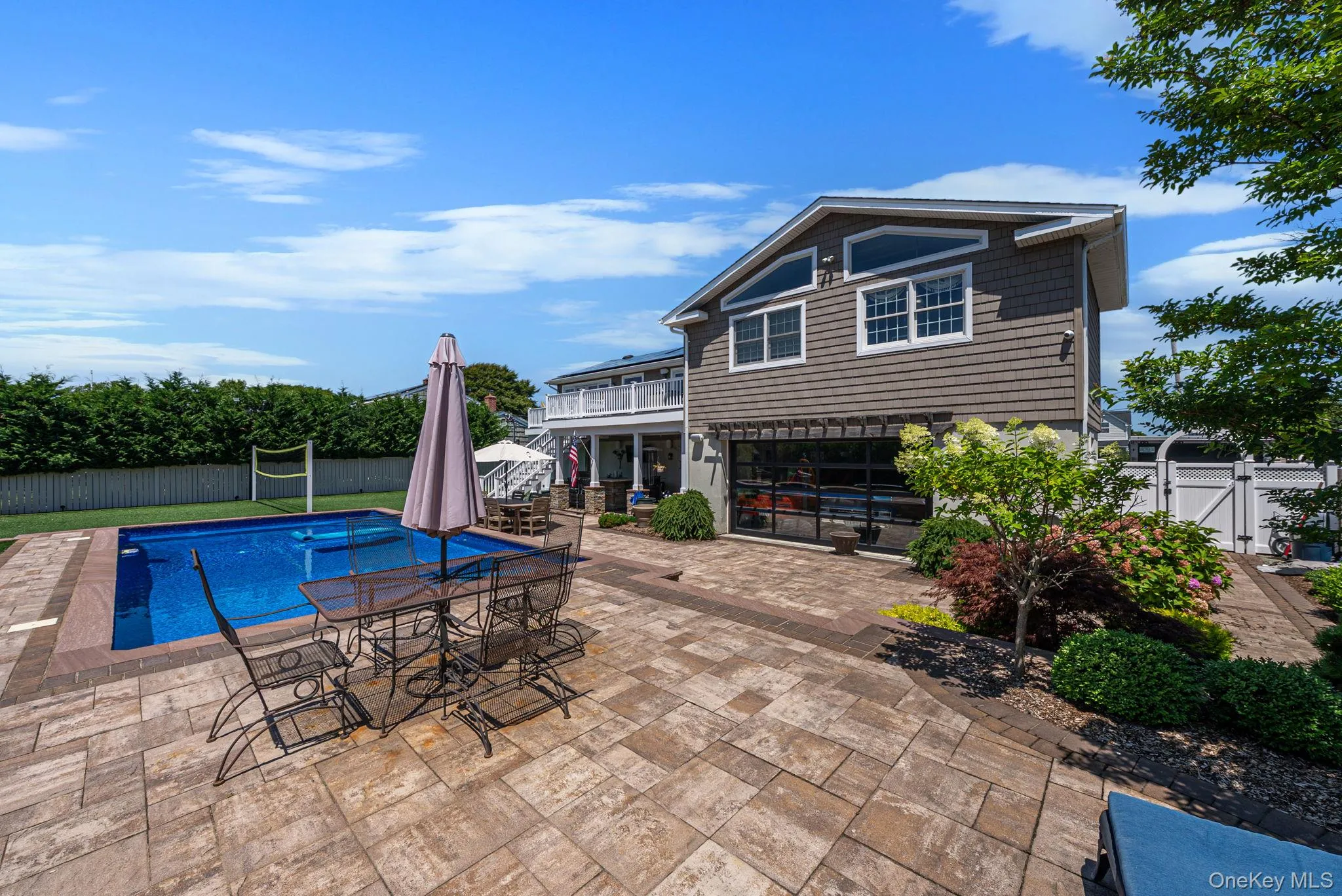 10 Raeburn Court, Babylon, NY, 4 Bedrooms Bedrooms, 9 Rooms Rooms,4 BathroomsBathrooms,Residential,For Rent,Raeburn,0,1031023 10 Raeburn Court, Babylon, NY, 4 Bedrooms Bedrooms, 9 Rooms Rooms,4 BathroomsBathrooms,Residential,For Rent,Raeburn,0,1031023