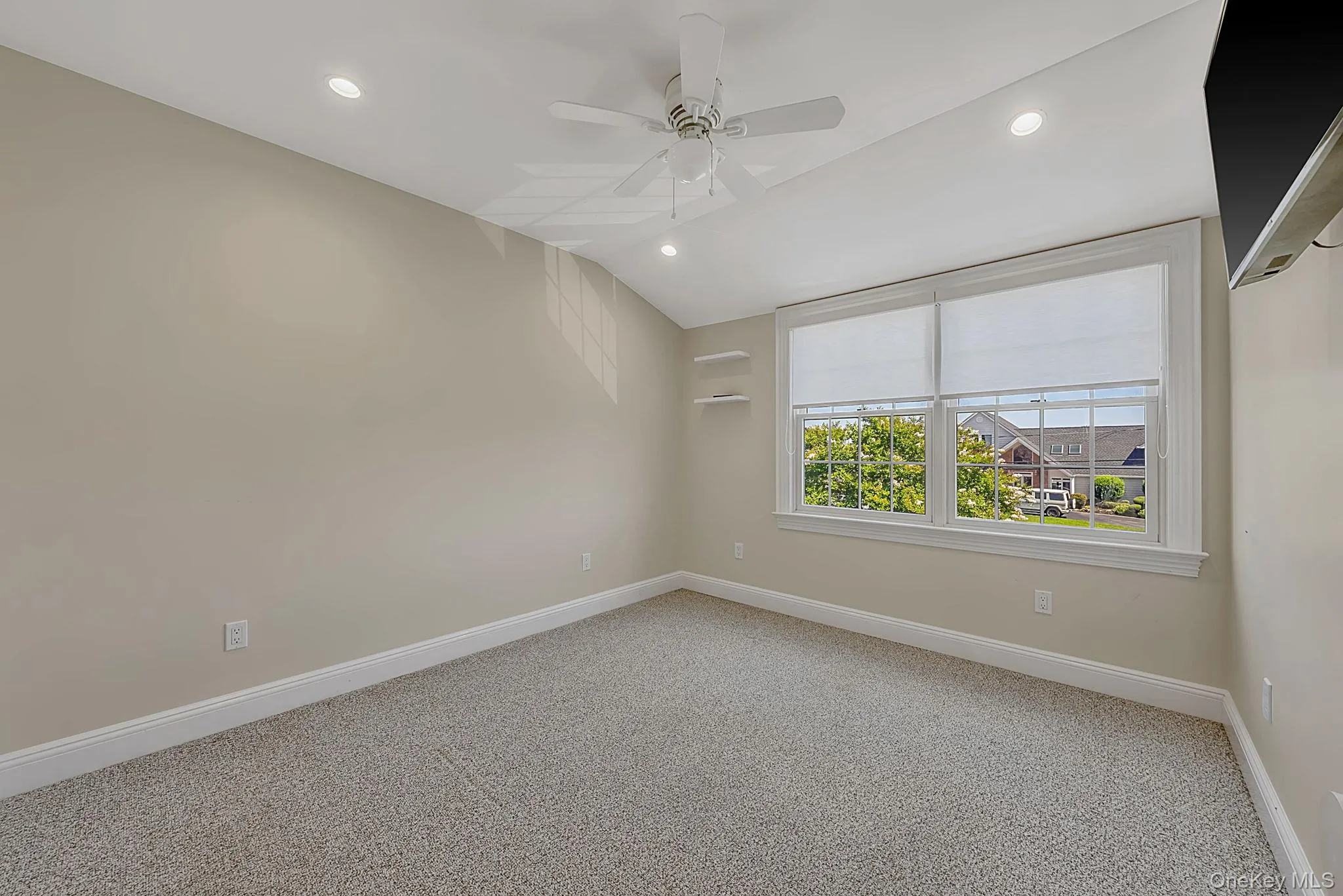 10 Raeburn Court, Babylon, NY, 4 Bedrooms Bedrooms, 9 Rooms Rooms,4 BathroomsBathrooms,Residential,For Rent,Raeburn,0,1031023 10 Raeburn Court, Babylon, NY, 4 Bedrooms Bedrooms, 9 Rooms Rooms,4 BathroomsBathrooms,Residential,For Rent,Raeburn,0,1031023