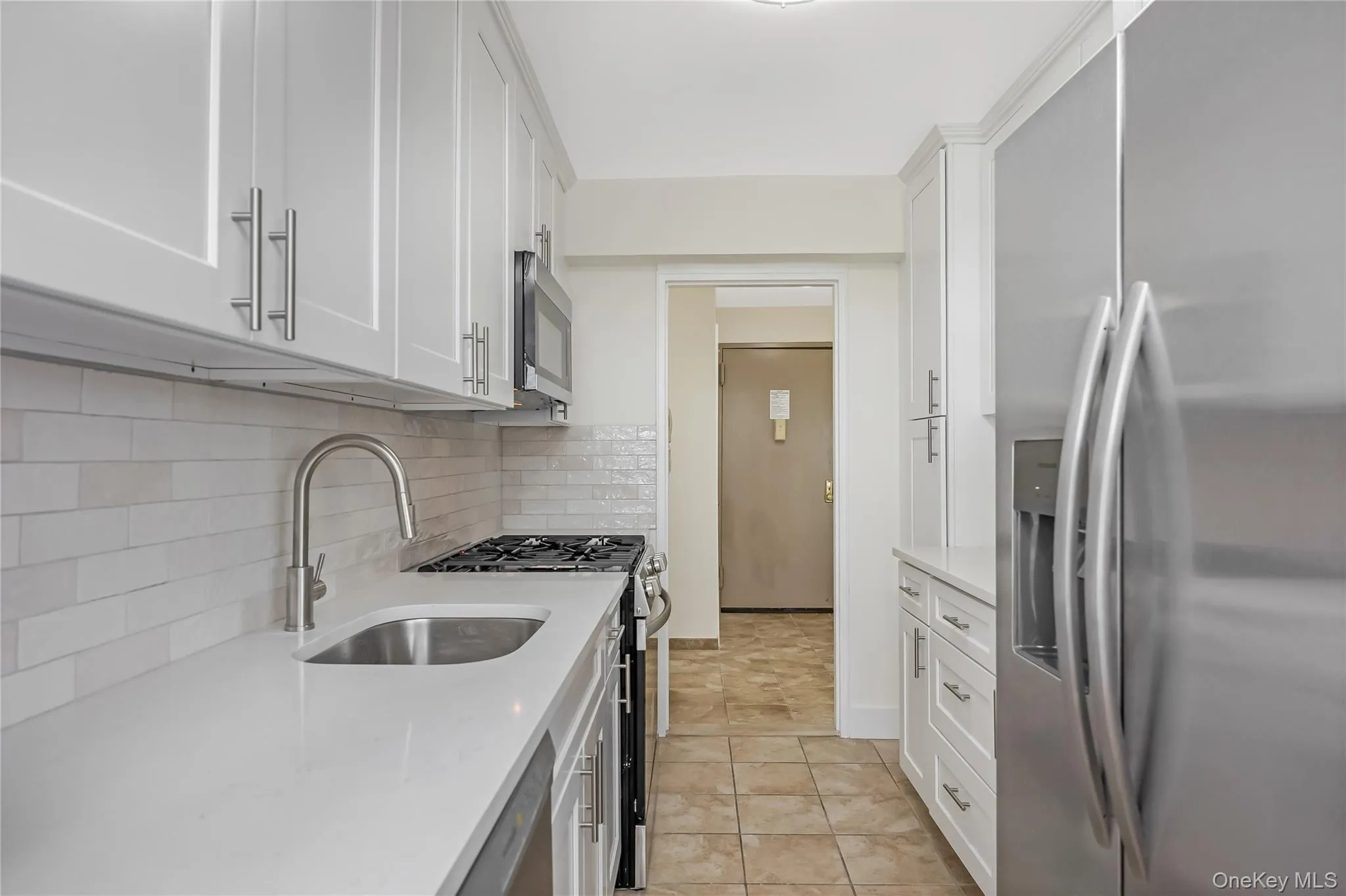 87-10 149th Avenue, New York, NY, 1 Bedroom Bedrooms, 4 Rooms Rooms,1 BathroomBathrooms,Residential,For Rent,149th,0,1031024 87-10 149th Avenue, New York, NY, 1 Bedroom Bedrooms, 4 Rooms Rooms,1 BathroomBathrooms,Residential,For Rent,149th,0,1031024