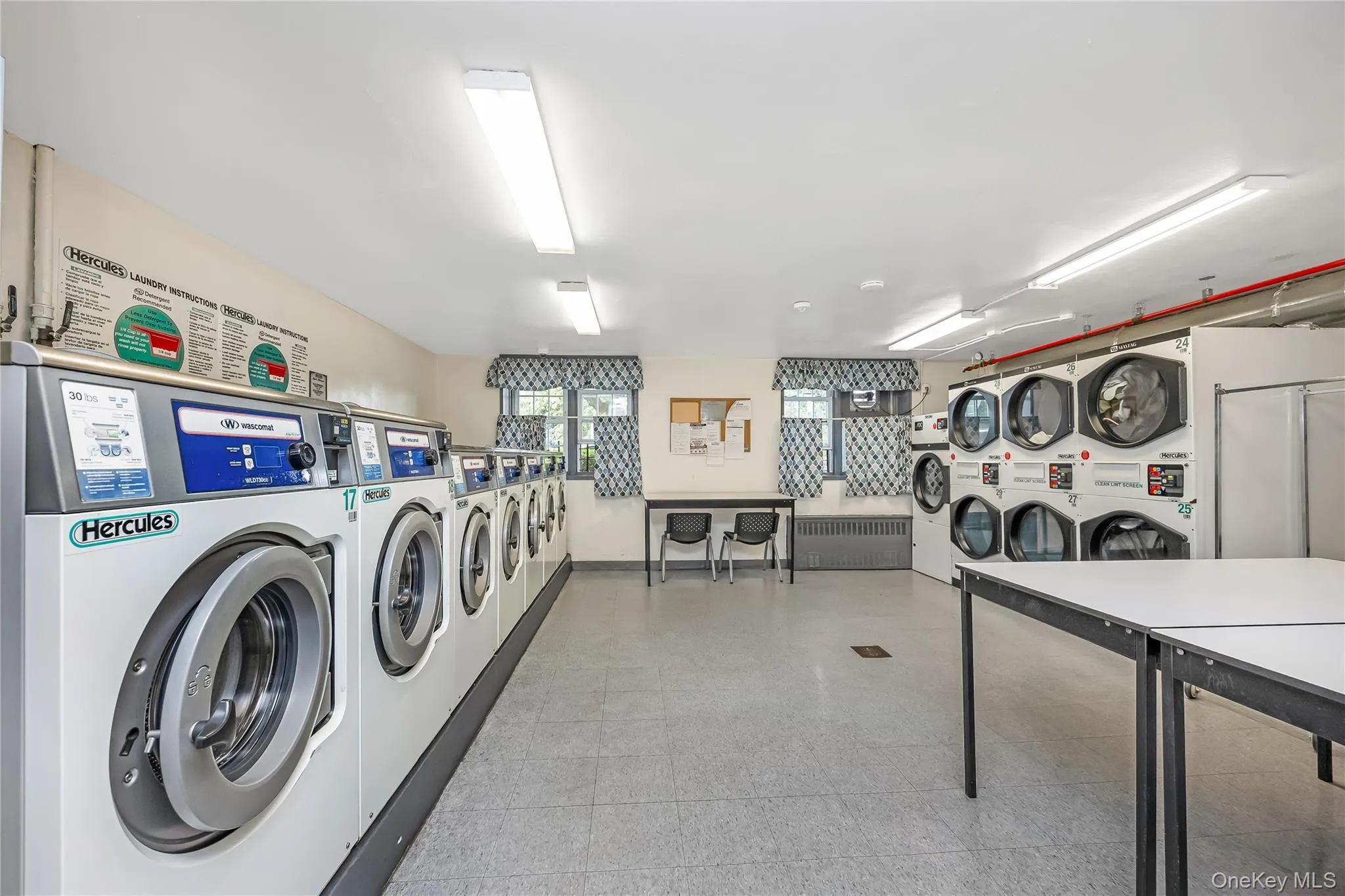 87-10 149th Avenue, New York, NY, 1 Bedroom Bedrooms, 4 Rooms Rooms,1 BathroomBathrooms,Residential,For Rent,149th,0,1031024 87-10 149th Avenue, New York, NY, 1 Bedroom Bedrooms, 4 Rooms Rooms,1 BathroomBathrooms,Residential,For Rent,149th,0,1031024