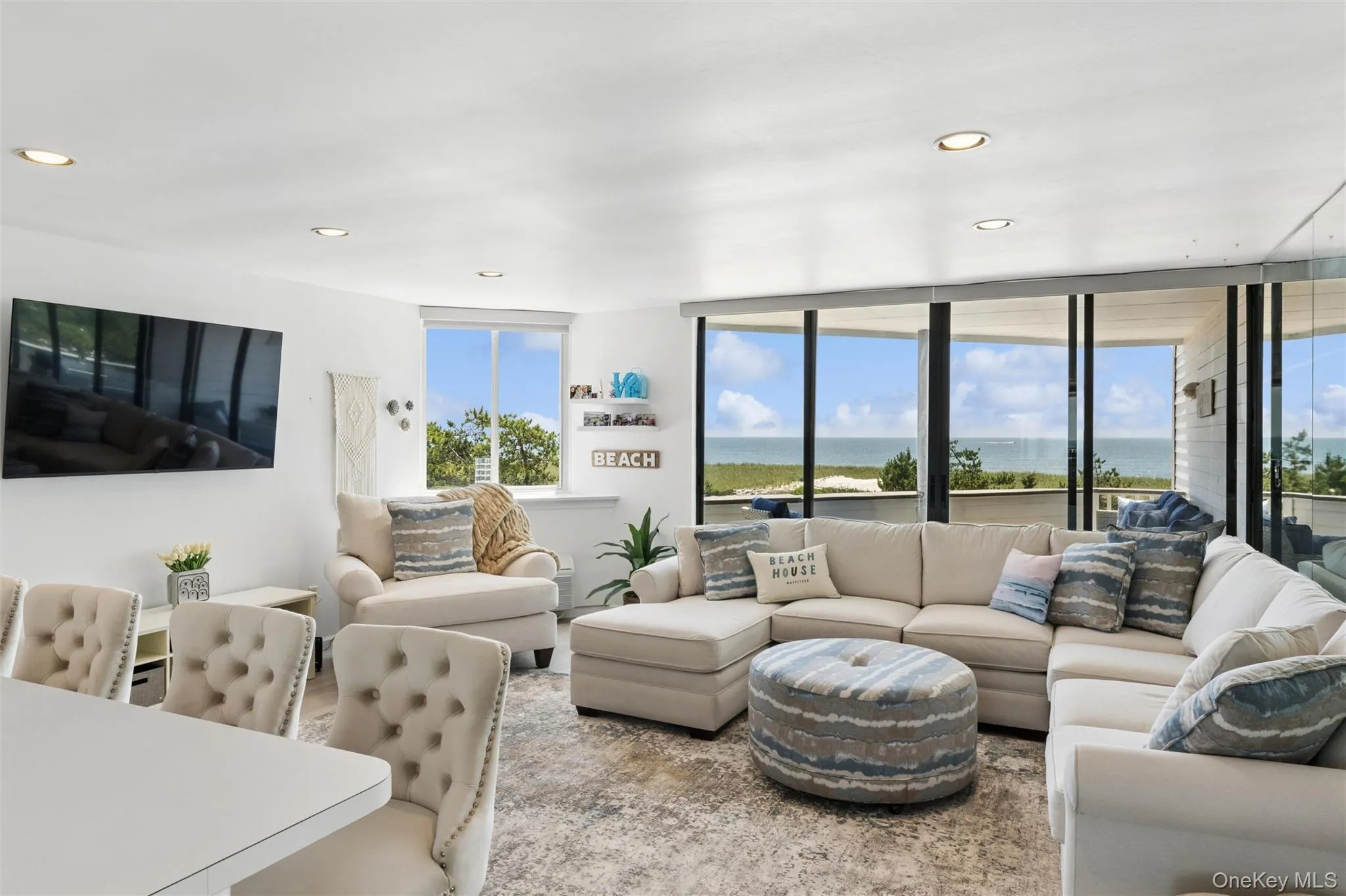 253 dune, Southampton, NY, 1 Bedroom Bedrooms, 6 Rooms Rooms,1 BathroomBathrooms,Residential Lease,For Rent,dune,0,1031029 253 dune, Southampton, NY, 1 Bedroom Bedrooms, 6 Rooms Rooms,1 BathroomBathrooms,Residential Lease,For Rent,dune,0,1031029