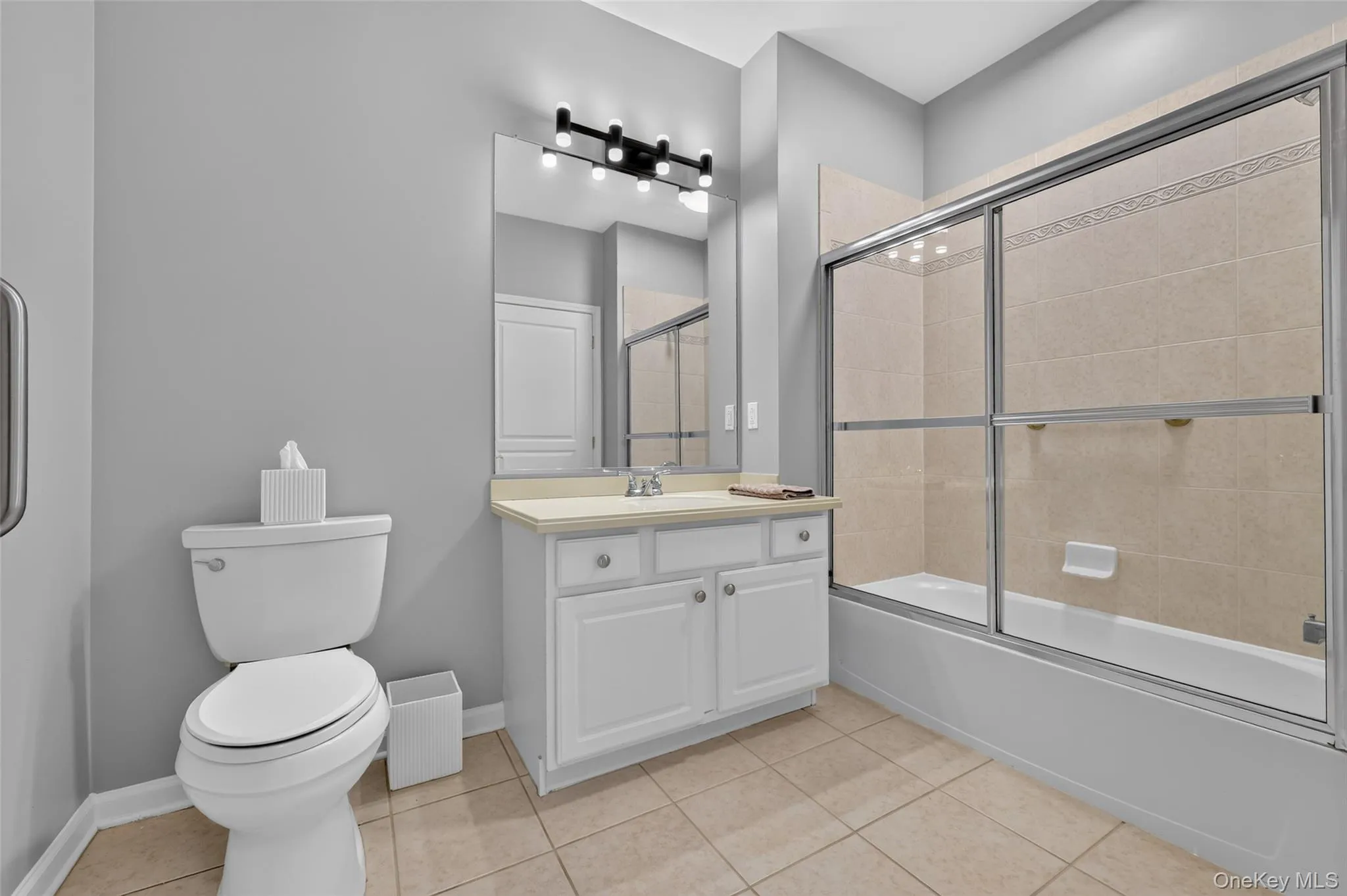 24 De Baun Avenue, Ramapo, NY, 2 Bedrooms Bedrooms, 6 Rooms Rooms,2 BathroomsBathrooms,Residential,For Rent,De Baun,0,1031031 24 De Baun Avenue, Ramapo, NY, 2 Bedrooms Bedrooms, 6 Rooms Rooms,2 BathroomsBathrooms,Residential,For Rent,De Baun,0,1031031