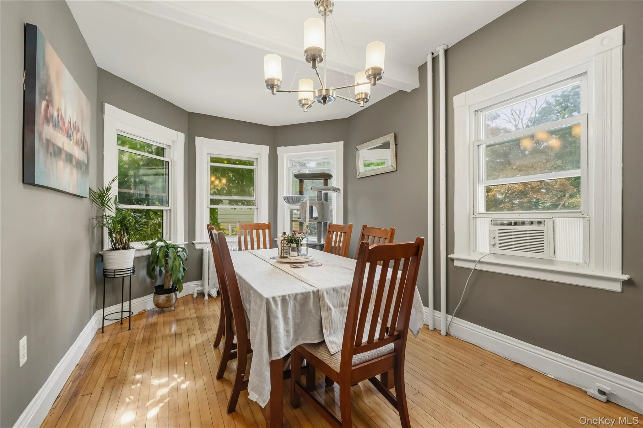 10 Park Avenue, Woodbury, NY, 3 Bedrooms Bedrooms, 6 Rooms Rooms,2 BathroomsBathrooms,Residential,For Rent,Park,0,1031034 10 Park Avenue, Woodbury, NY, 3 Bedrooms Bedrooms, 6 Rooms Rooms,2 BathroomsBathrooms,Residential,For Rent,Park,0,1031034