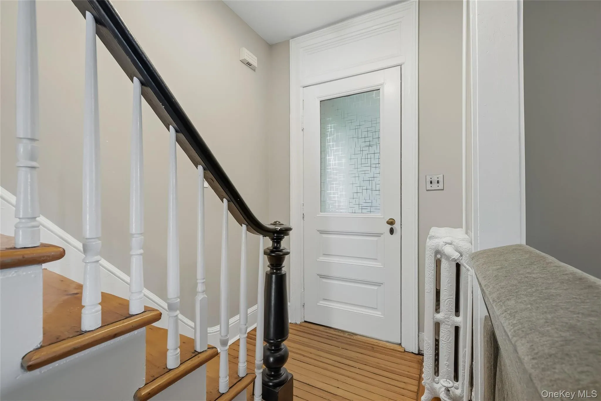 10 Park Avenue, Woodbury, NY, 3 Bedrooms Bedrooms, 6 Rooms Rooms,2 BathroomsBathrooms,Residential,For Rent,Park,0,1031034 10 Park Avenue, Woodbury, NY, 3 Bedrooms Bedrooms, 6 Rooms Rooms,2 BathroomsBathrooms,Residential,For Rent,Park,0,1031034
