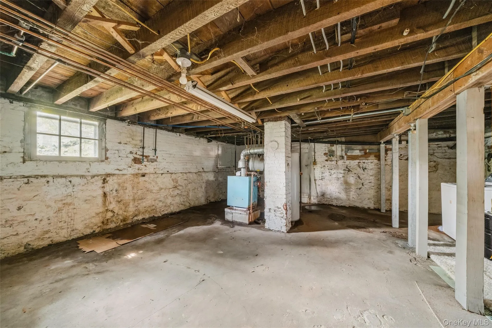 10 Park Avenue, Woodbury, NY, 3 Bedrooms Bedrooms, 6 Rooms Rooms,2 BathroomsBathrooms,Residential,For Rent,Park,0,1031034 10 Park Avenue, Woodbury, NY, 3 Bedrooms Bedrooms, 6 Rooms Rooms,2 BathroomsBathrooms,Residential,For Rent,Park,0,1031034