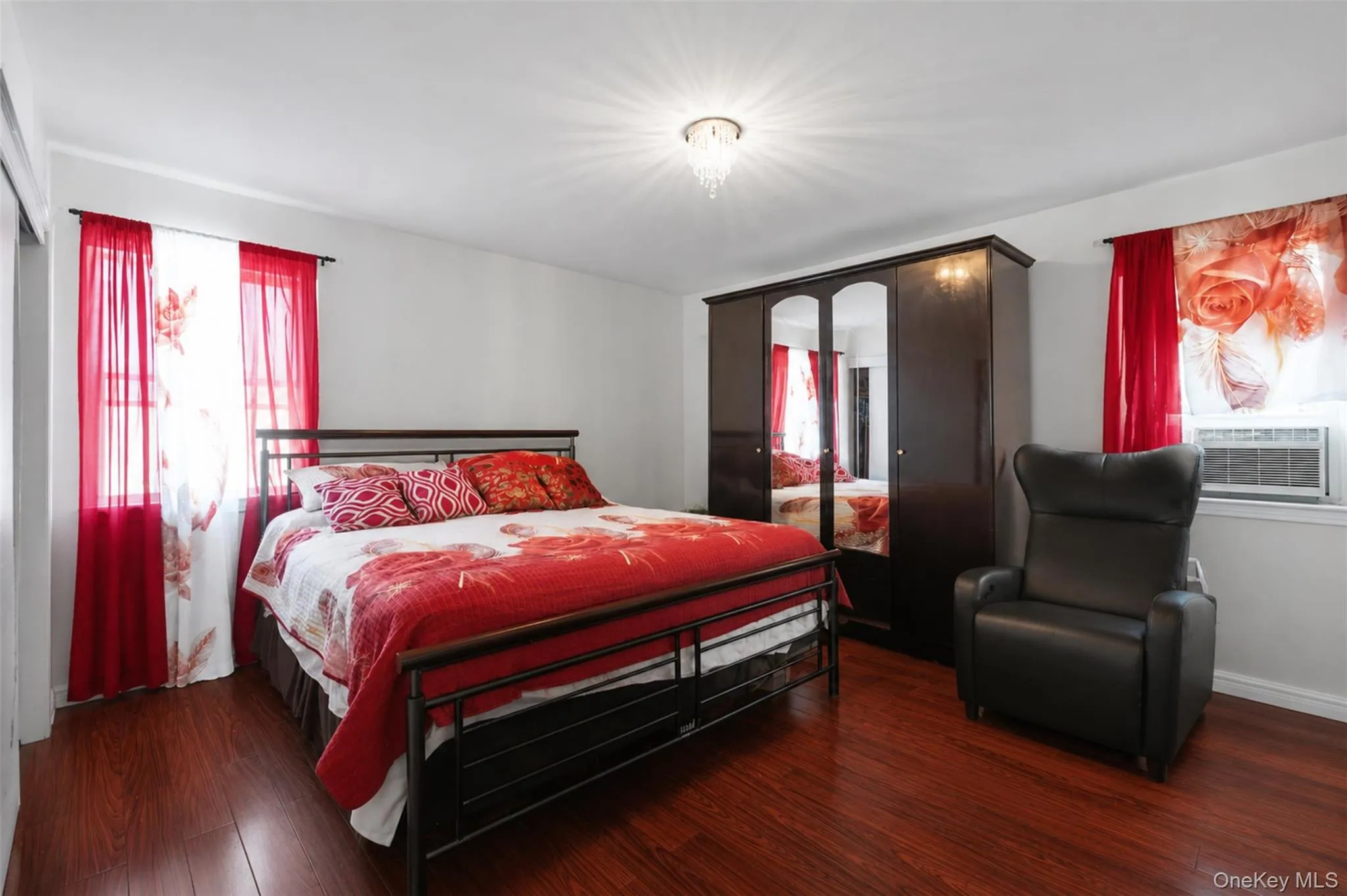 114 Noyes Avenue, Ramapo, NY, 5 Bedrooms Bedrooms, 9 Rooms Rooms,2 BathroomsBathrooms,Residential,For Rent,Noyes,0,1031039 114 Noyes Avenue, Ramapo, NY, 5 Bedrooms Bedrooms, 9 Rooms Rooms,2 BathroomsBathrooms,Residential,For Rent,Noyes,0,1031039