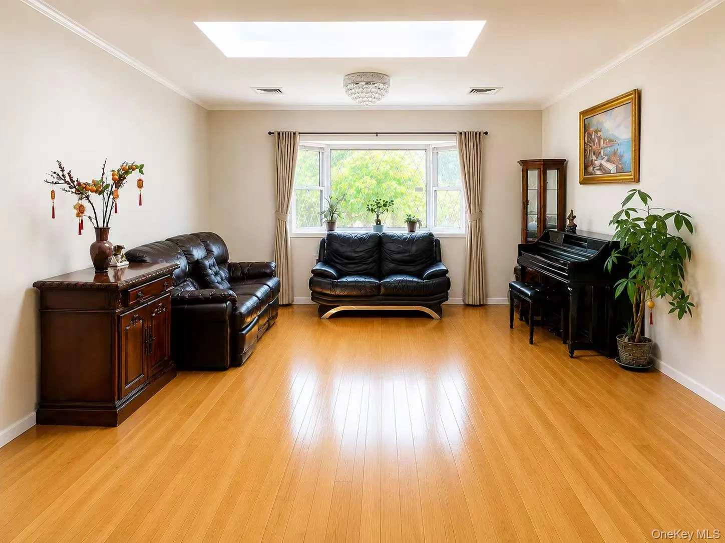 110 Leahy Street, Oyster Bay, NY, 4 Bedrooms Bedrooms, 9 Rooms Rooms,3 BathroomsBathrooms,Residential,For Rent,Leahy,0,1031044 110 Leahy Street, Oyster Bay, NY, 4 Bedrooms Bedrooms, 9 Rooms Rooms,3 BathroomsBathrooms,Residential,For Rent,Leahy,0,1031044