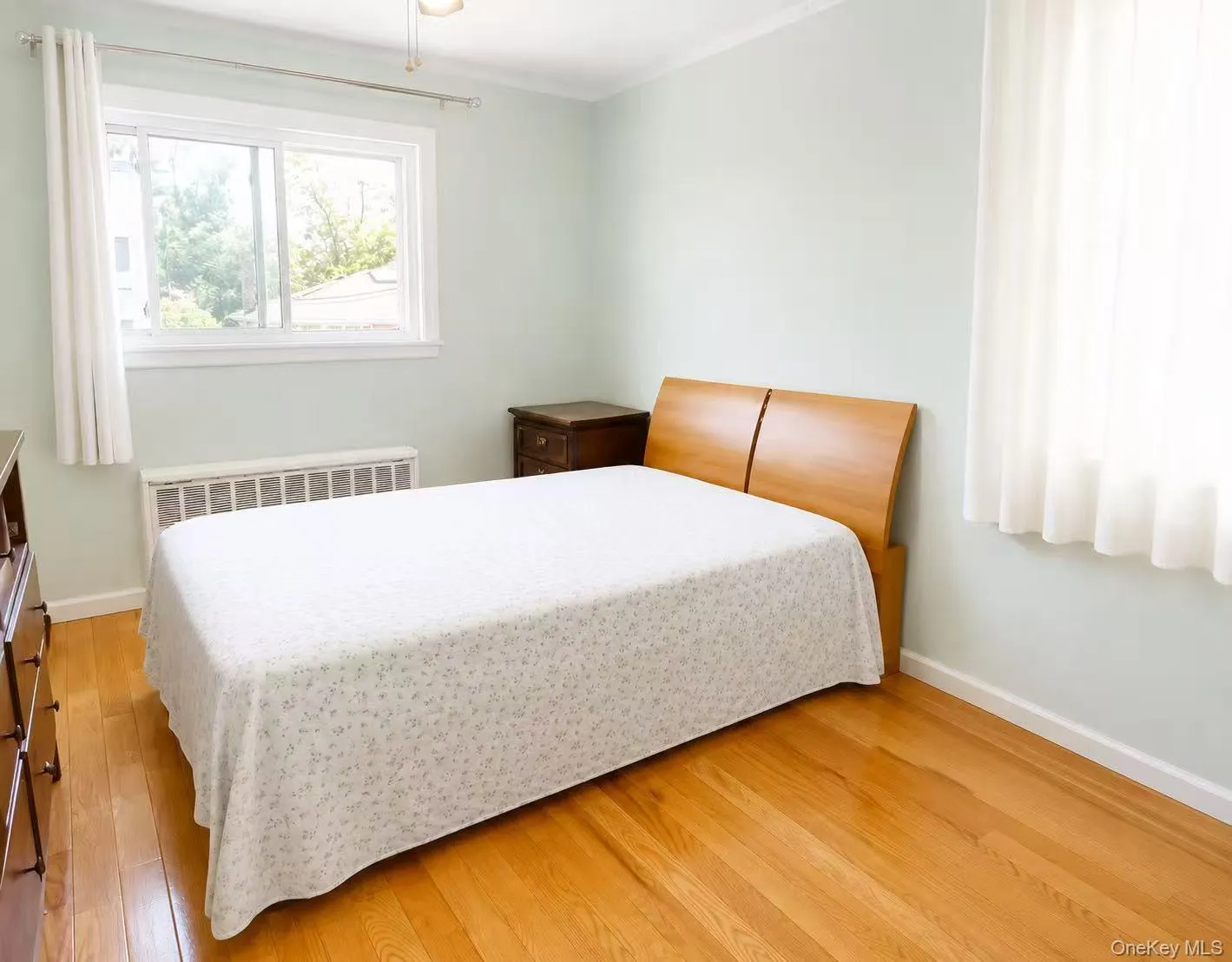 110 Leahy Street, Oyster Bay, NY, 4 Bedrooms Bedrooms, 9 Rooms Rooms,3 BathroomsBathrooms,Residential,For Rent,Leahy,0,1031044 110 Leahy Street, Oyster Bay, NY, 4 Bedrooms Bedrooms, 9 Rooms Rooms,3 BathroomsBathrooms,Residential,For Rent,Leahy,0,1031044