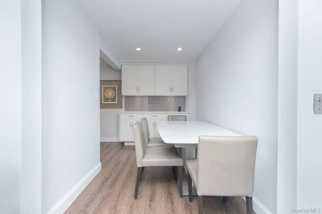 15 LEEWOOD Circle, Eastchester, NY, 2 Bedrooms Bedrooms, 4 Rooms Rooms,1 BathroomBathrooms,Residential,For Rent,LEEWOOD,0,1031050 15 LEEWOOD Circle, Eastchester, NY, 2 Bedrooms Bedrooms, 4 Rooms Rooms,1 BathroomBathrooms,Residential,For Rent,LEEWOOD,0,1031050