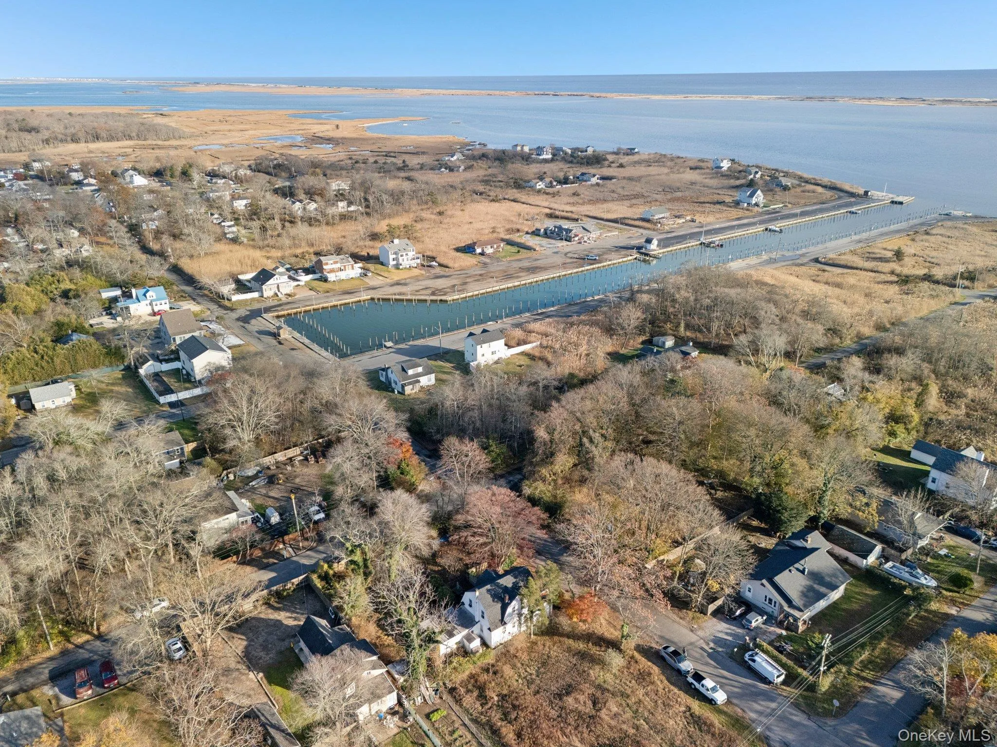 83 Elm Road, Brookhaven, NY, 3 Bedrooms Bedrooms, 7 Rooms Rooms,2 BathroomsBathrooms,Residential,For Rent,Elm,0,1031055 83 Elm Road, Brookhaven, NY, 3 Bedrooms Bedrooms, 7 Rooms Rooms,2 BathroomsBathrooms,Residential,For Rent,Elm,0,1031055