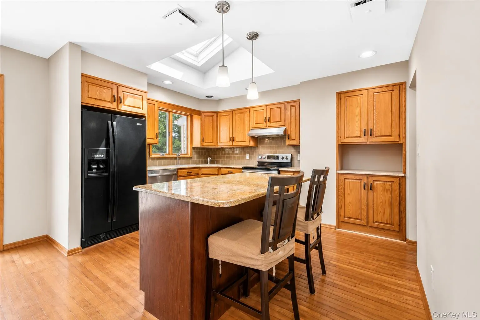 51 Longworth Avenue, Huntington, NY, 3 Bedrooms Bedrooms, 8 Rooms Rooms,2 BathroomsBathrooms,Residential,For Rent,Longworth,0,1031057 51 Longworth Avenue, Huntington, NY, 3 Bedrooms Bedrooms, 8 Rooms Rooms,2 BathroomsBathrooms,Residential,For Rent,Longworth,0,1031057