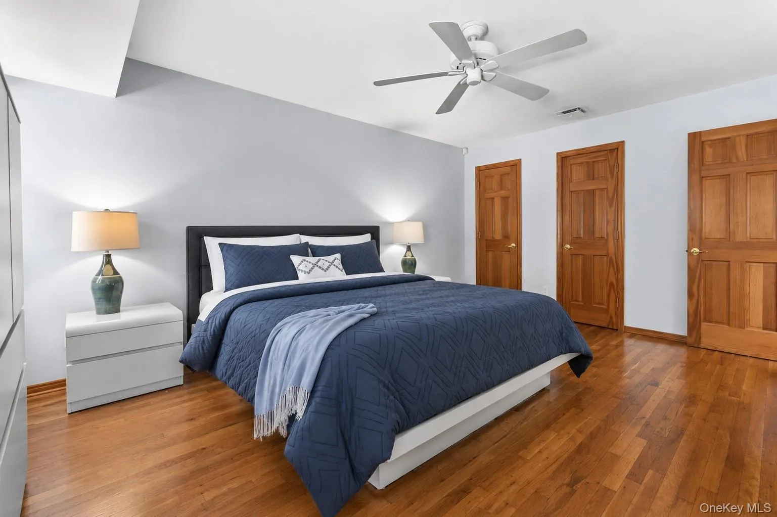 51 Longworth Avenue, Huntington, NY, 3 Bedrooms Bedrooms, 8 Rooms Rooms,2 BathroomsBathrooms,Residential,For Rent,Longworth,0,1031057 51 Longworth Avenue, Huntington, NY, 3 Bedrooms Bedrooms, 8 Rooms Rooms,2 BathroomsBathrooms,Residential,For Rent,Longworth,0,1031057