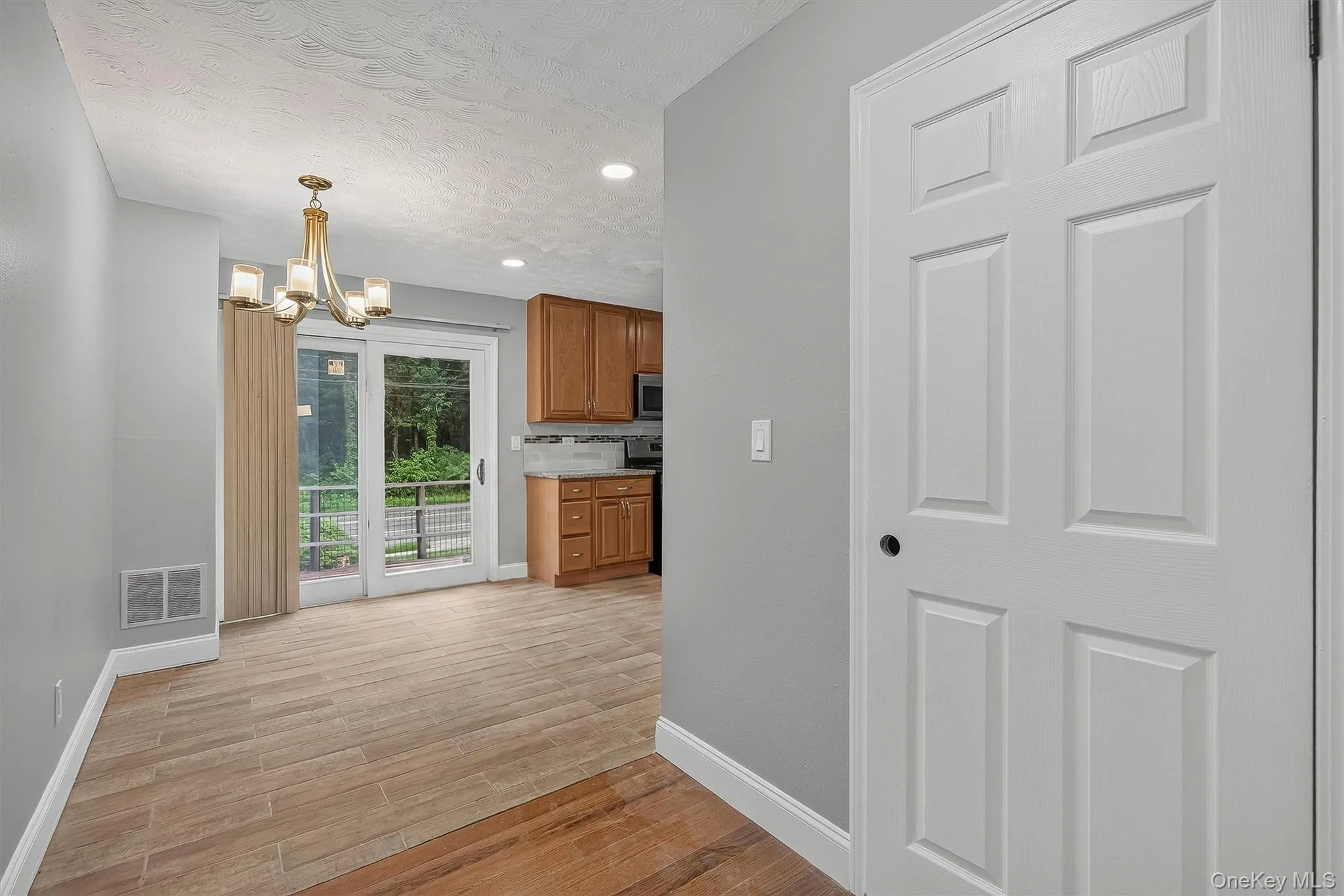 9 Alan Road, Ramapo, NY, 3 Bedrooms Bedrooms, 6 Rooms Rooms,1 BathroomBathrooms,Residential,For Rent,Alan,0,1031058 9 Alan Road, Ramapo, NY, 3 Bedrooms Bedrooms, 6 Rooms Rooms,1 BathroomBathrooms,Residential,For Rent,Alan,0,1031058