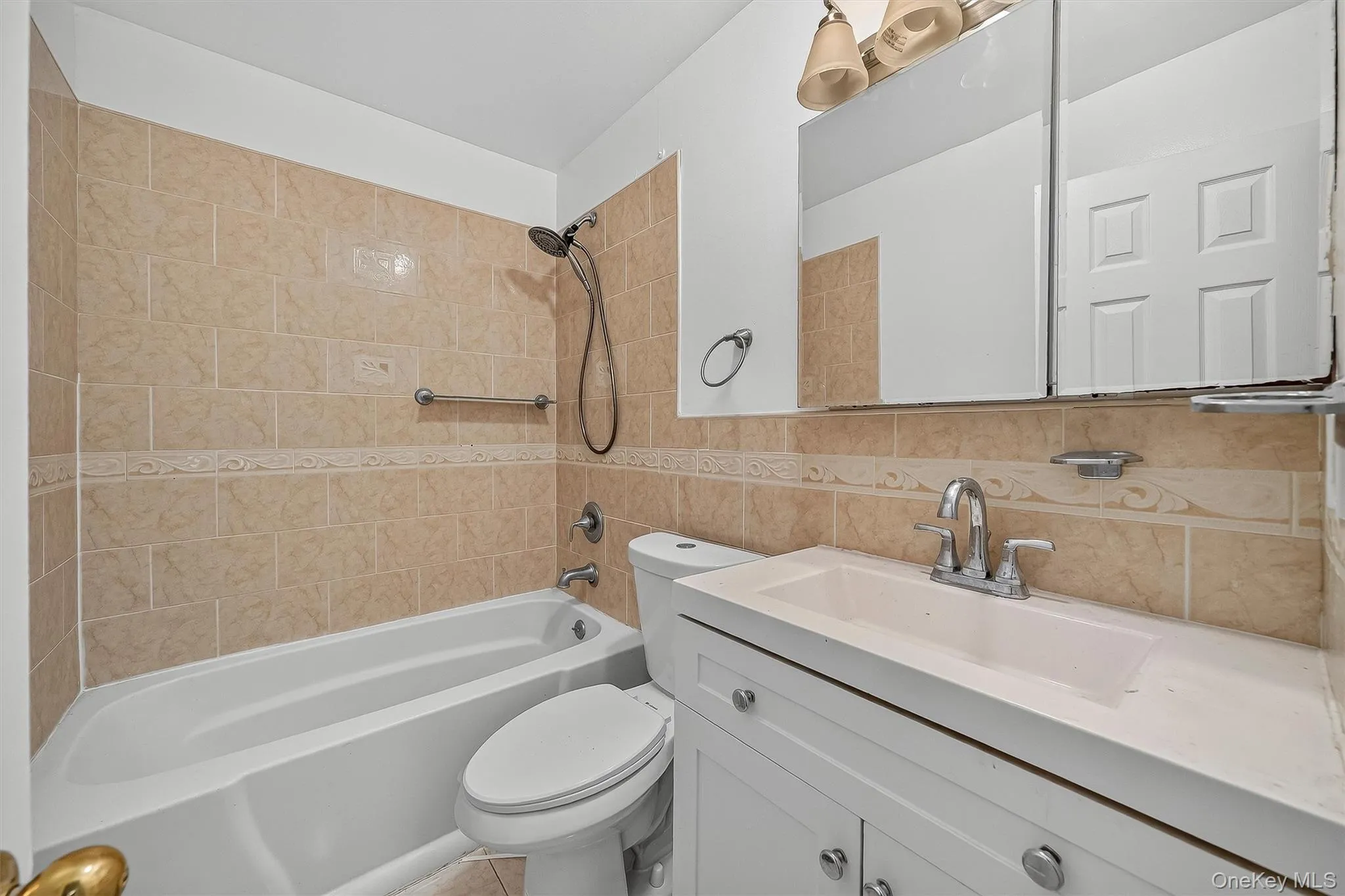 9 Alan Road, Ramapo, NY, 3 Bedrooms Bedrooms, 6 Rooms Rooms,1 BathroomBathrooms,Residential,For Rent,Alan,0,1031058 9 Alan Road, Ramapo, NY, 3 Bedrooms Bedrooms, 6 Rooms Rooms,1 BathroomBathrooms,Residential,For Rent,Alan,0,1031058