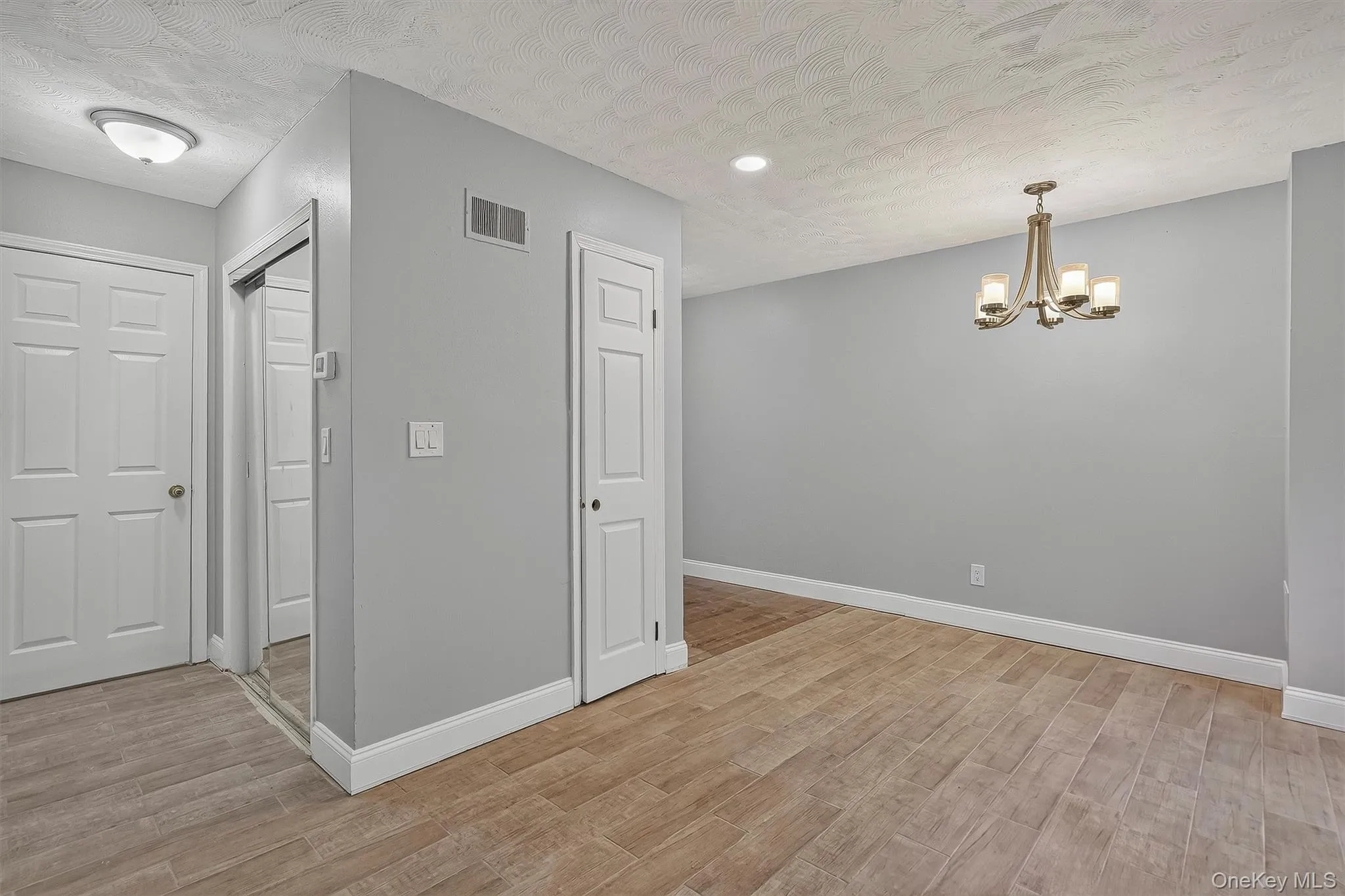 9 Alan Road, Ramapo, NY, 3 Bedrooms Bedrooms, 6 Rooms Rooms,1 BathroomBathrooms,Residential,For Rent,Alan,0,1031058 9 Alan Road, Ramapo, NY, 3 Bedrooms Bedrooms, 6 Rooms Rooms,1 BathroomBathrooms,Residential,For Rent,Alan,0,1031058