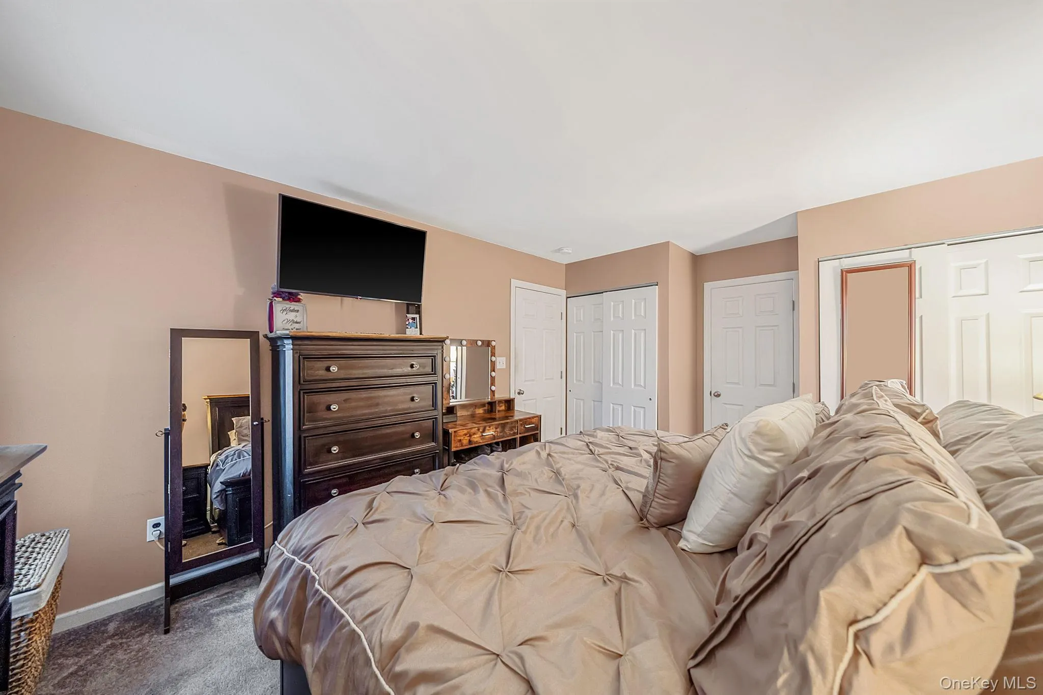 61 End Avenue, Brookhaven, NY, 3 Bedrooms Bedrooms, 7 Rooms Rooms,1 BathroomBathrooms,Residential,For Rent,End,0,1031060 61 End Avenue, Brookhaven, NY, 3 Bedrooms Bedrooms, 7 Rooms Rooms,1 BathroomBathrooms,Residential,For Rent,End,0,1031060