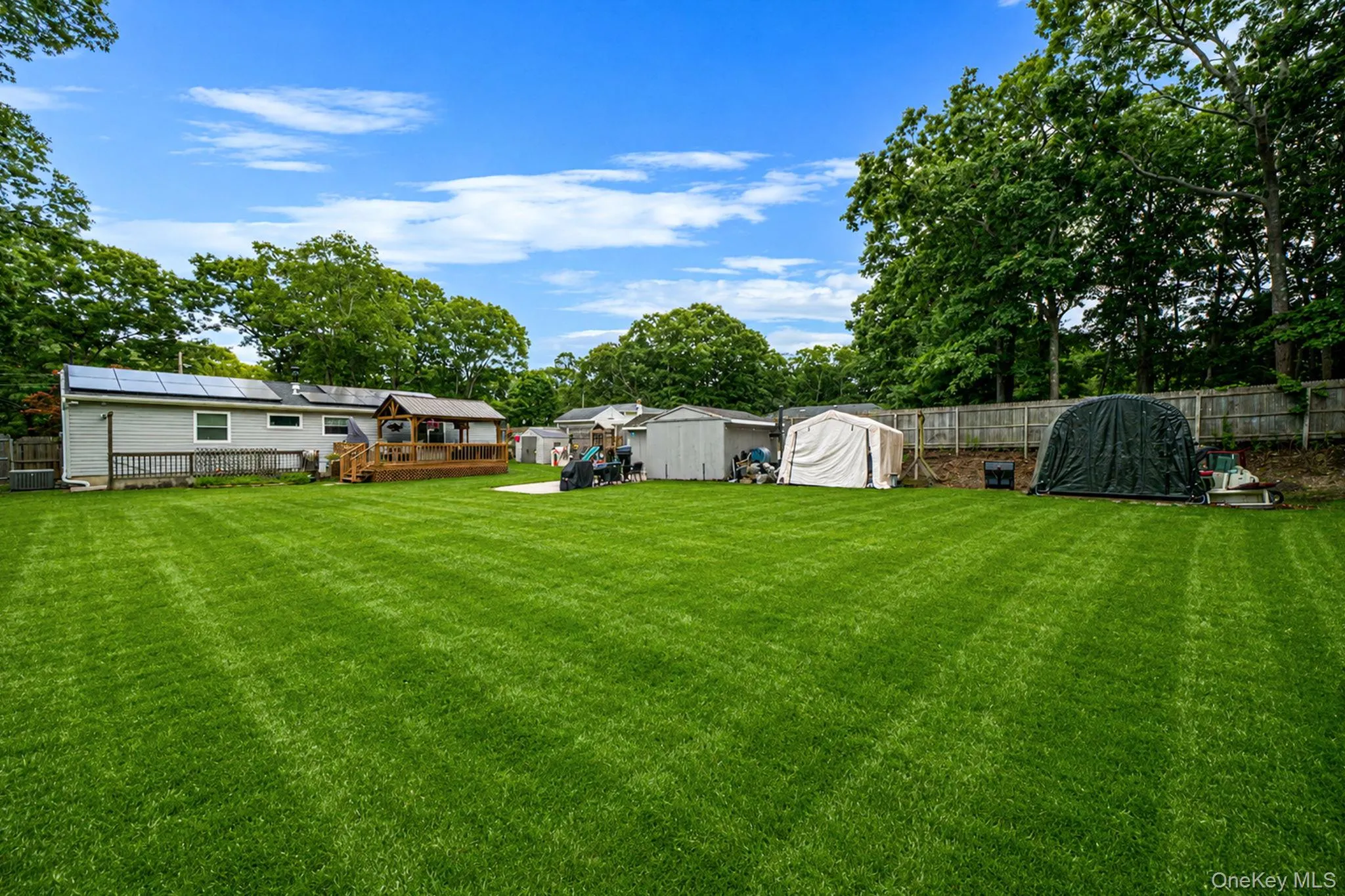61 End Avenue, Brookhaven, NY, 3 Bedrooms Bedrooms, 7 Rooms Rooms,1 BathroomBathrooms,Residential,For Rent,End,0,1031060 61 End Avenue, Brookhaven, NY, 3 Bedrooms Bedrooms, 7 Rooms Rooms,1 BathroomBathrooms,Residential,For Rent,End,0,1031060