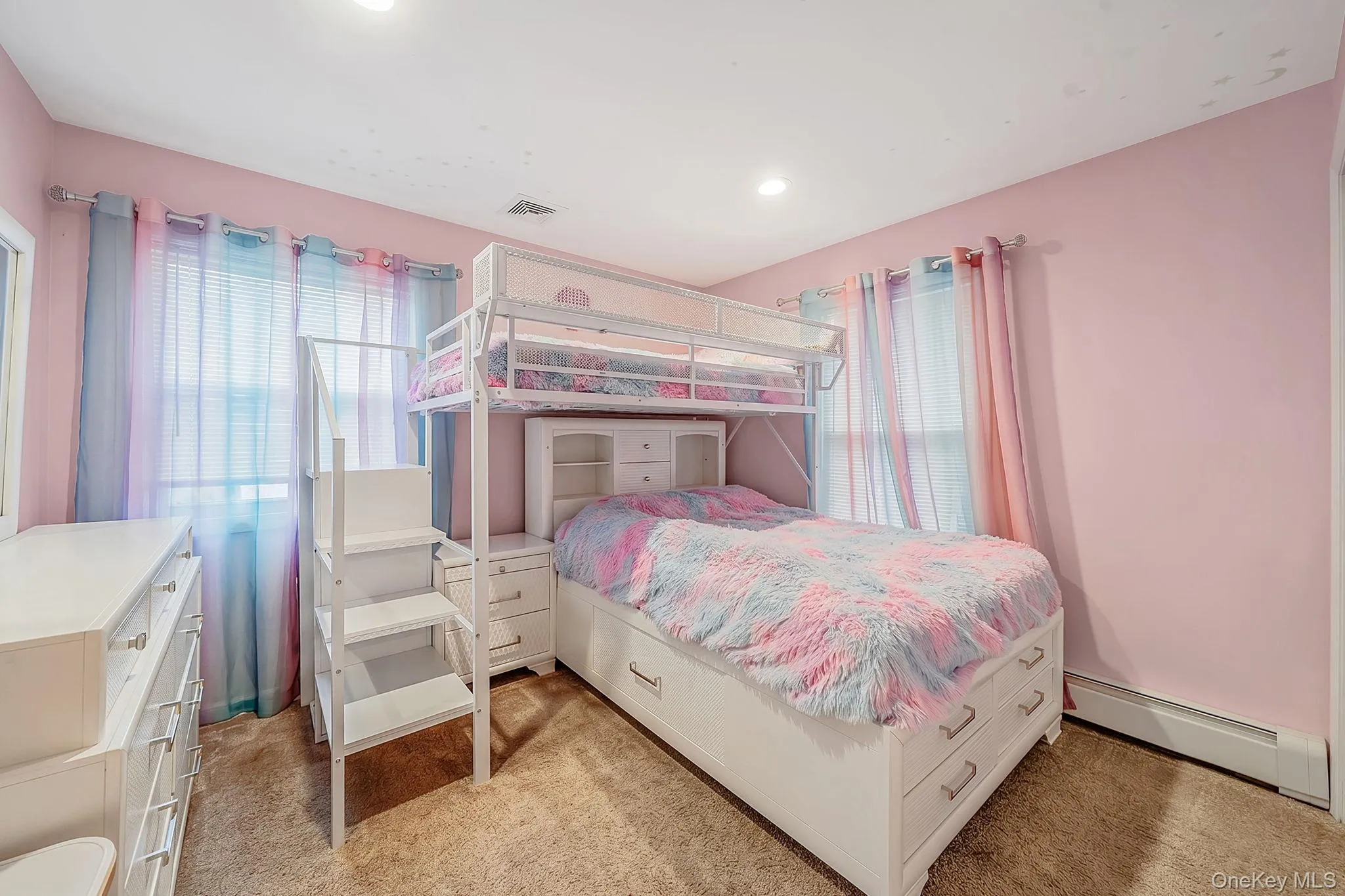 61 End Avenue, Brookhaven, NY, 3 Bedrooms Bedrooms, 7 Rooms Rooms,1 BathroomBathrooms,Residential,For Rent,End,0,1031060 61 End Avenue, Brookhaven, NY, 3 Bedrooms Bedrooms, 7 Rooms Rooms,1 BathroomBathrooms,Residential,For Rent,End,0,1031060